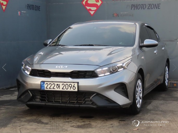 Автомобиль Kia K3