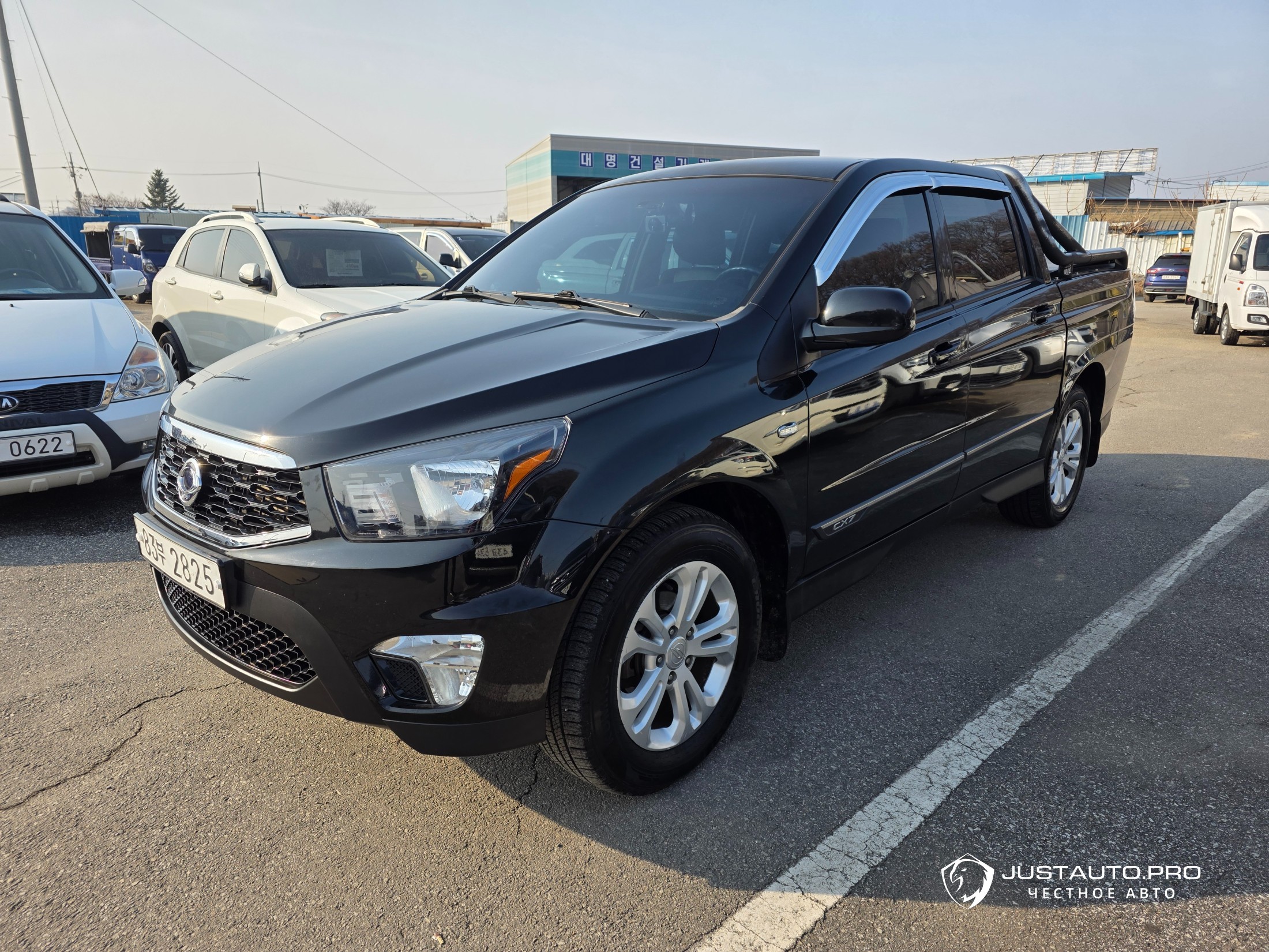 Автомобиль KG_Mobility_Ssangyong KORANDO