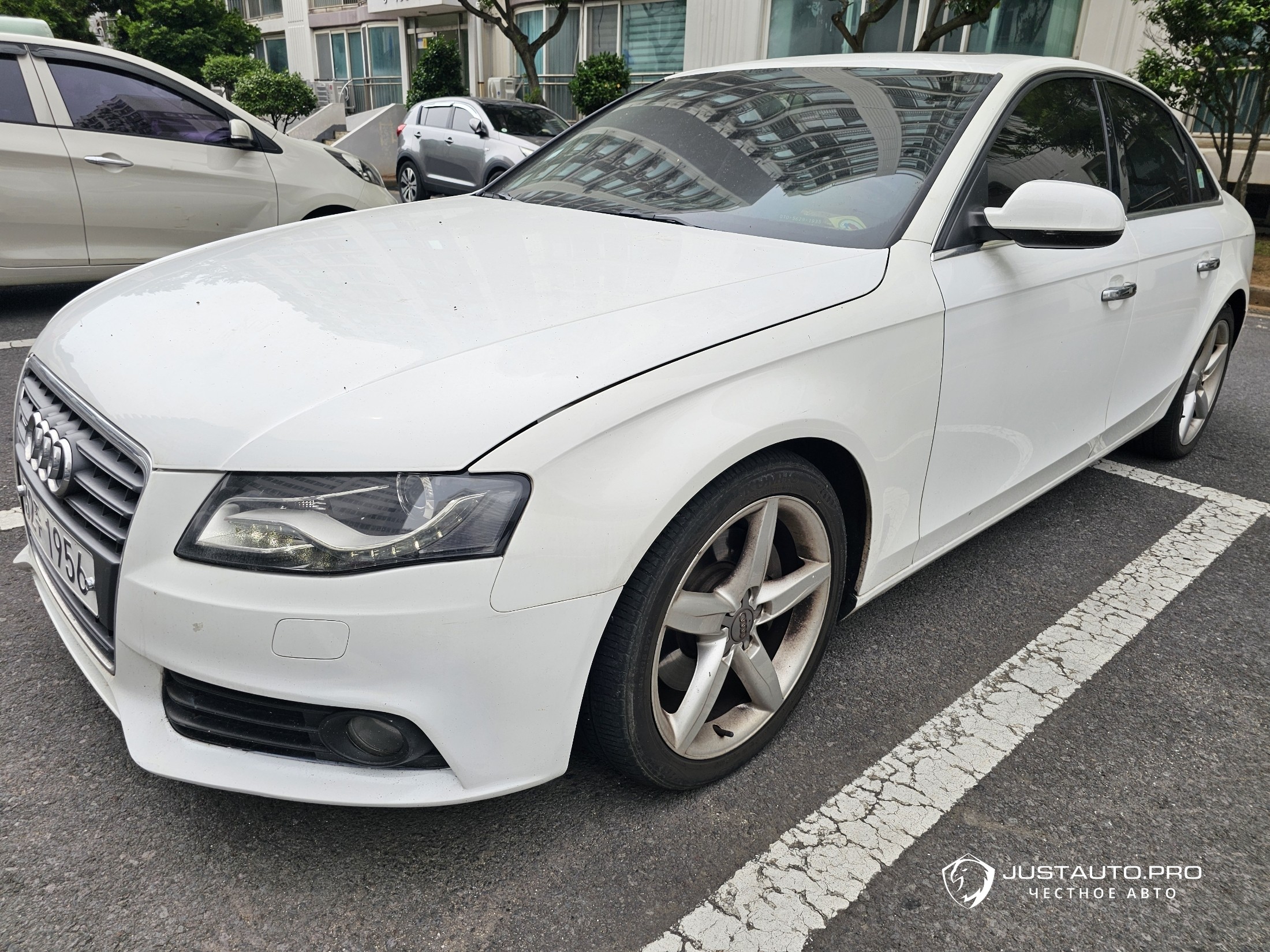 Автомобиль Audi A4