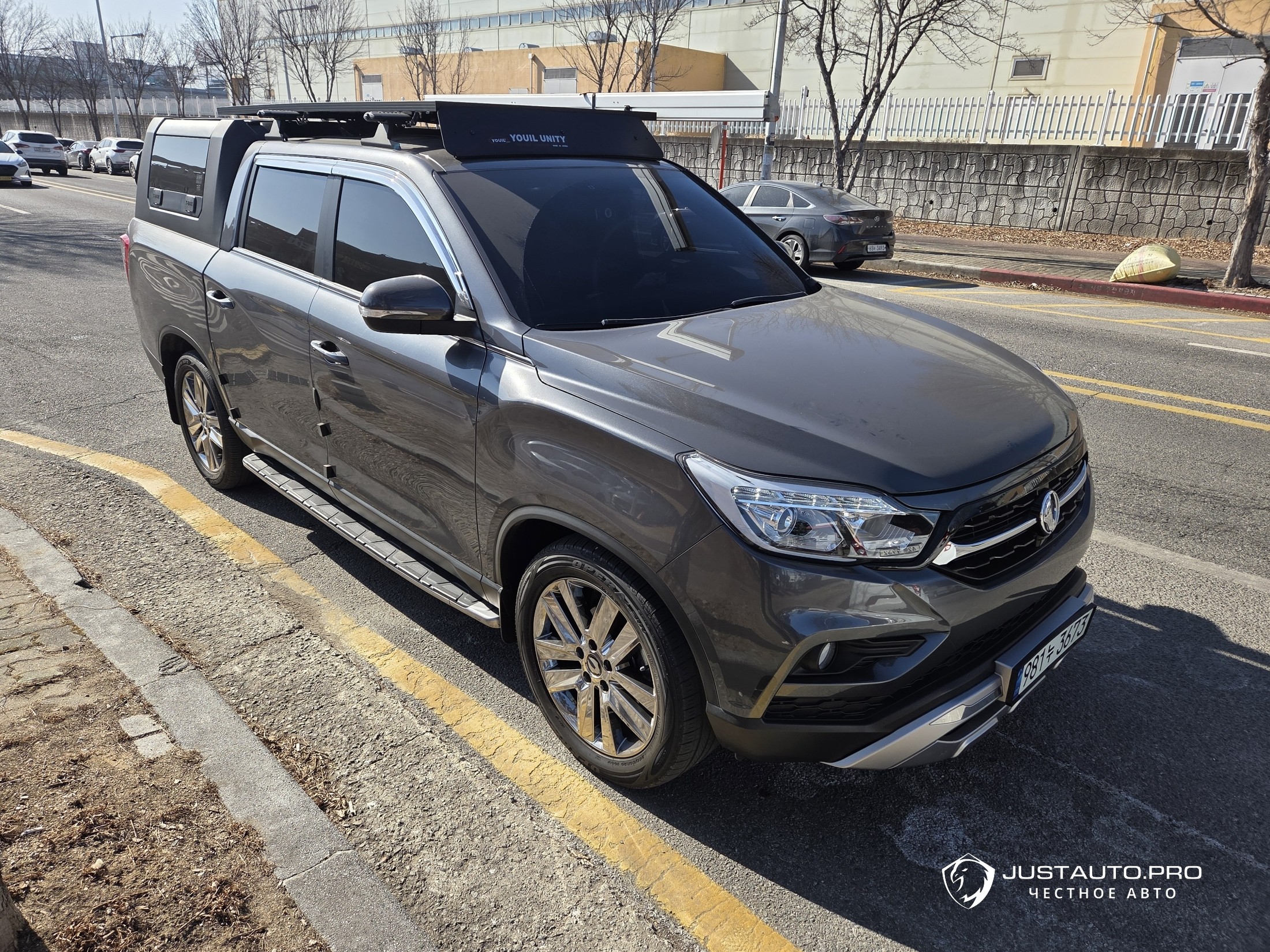 Автомобиль KG_Mobility_Ssangyong Rexton
