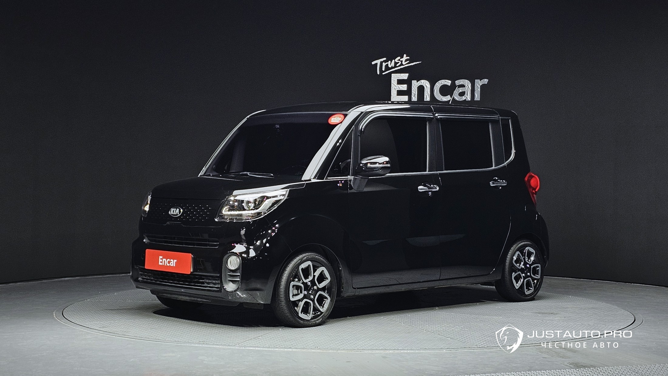 Автомобиль Kia RAY