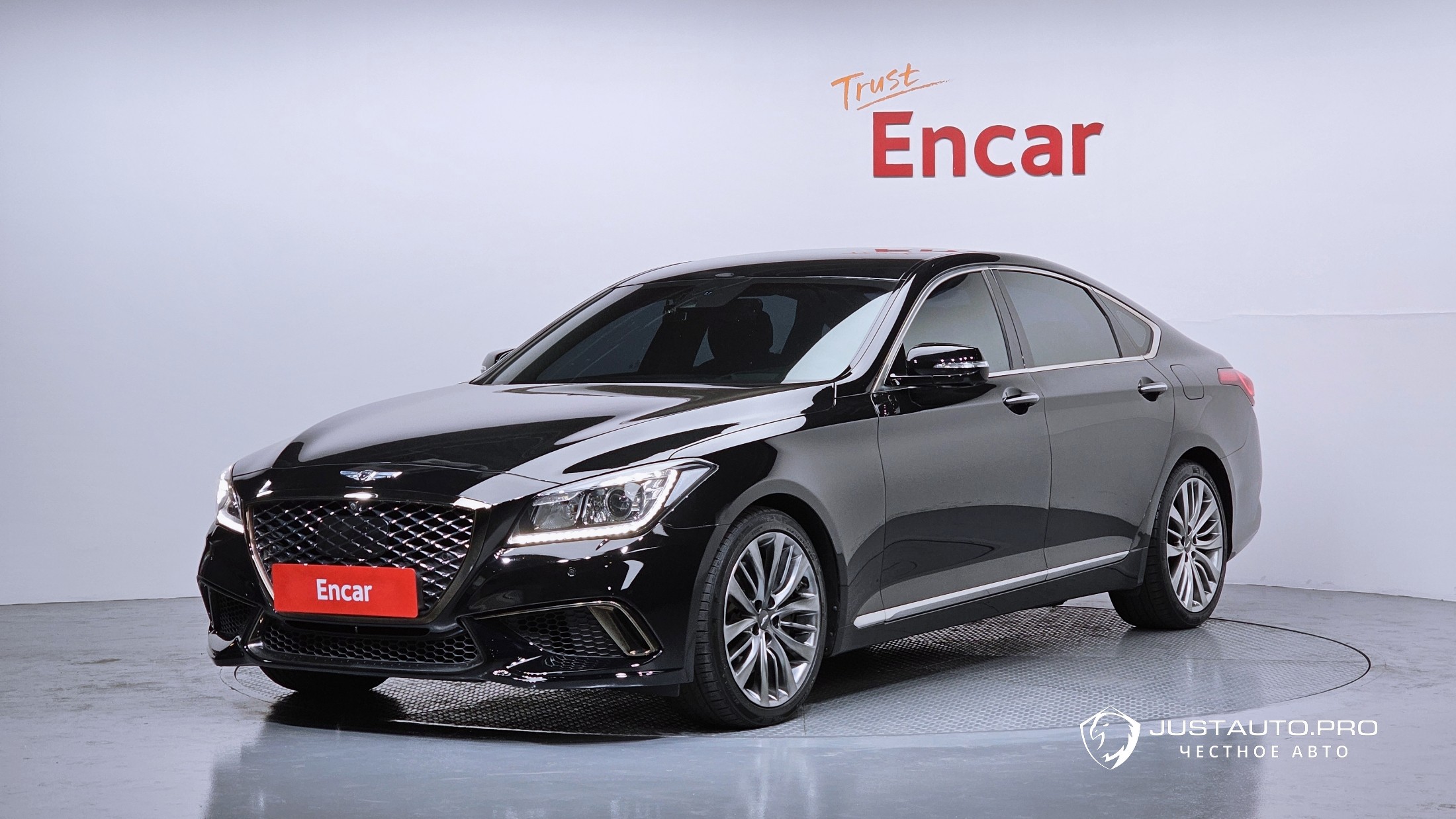 Автомобиль Genesis G80