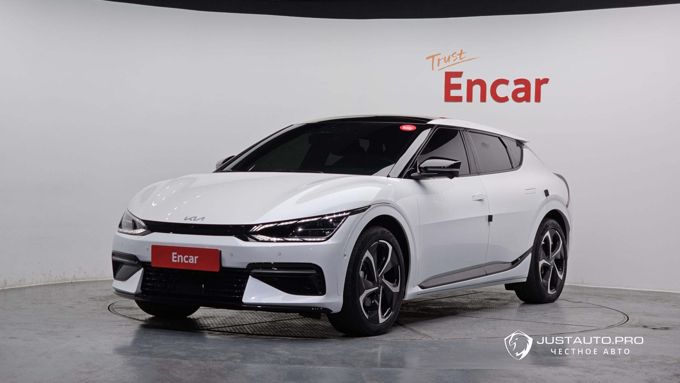 Автомобиль Kia EV6