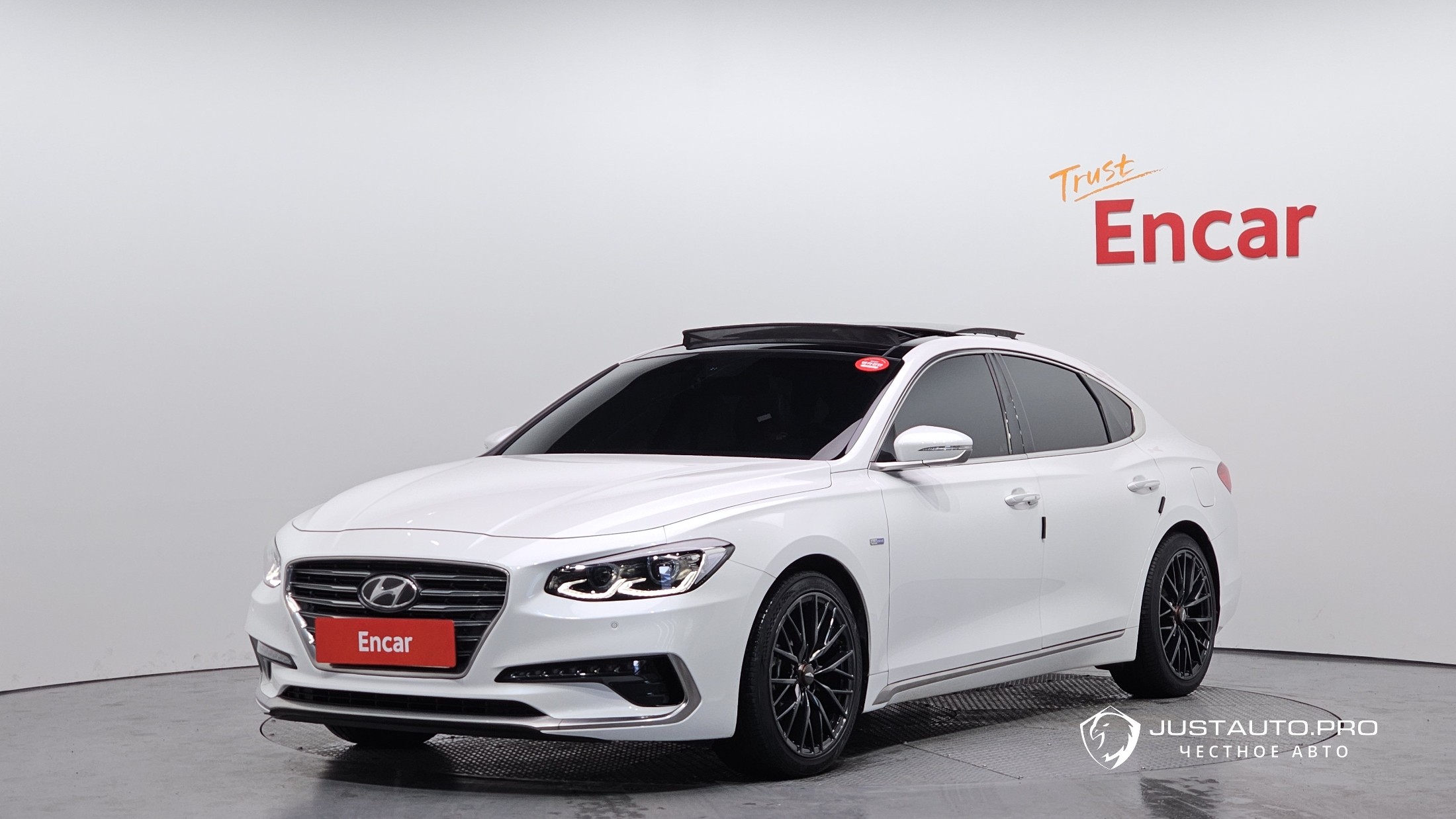 Автомобиль Hyundai Grandeur