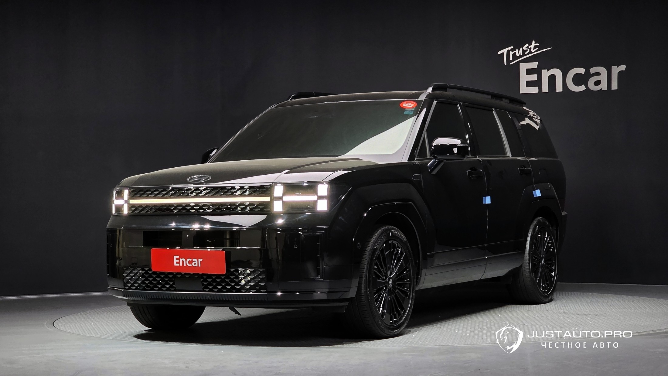 Автомобиль Hyundai Santafe