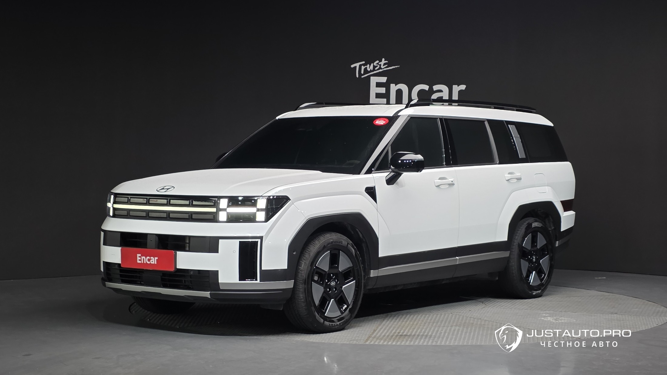 Автомобиль Hyundai Santafe