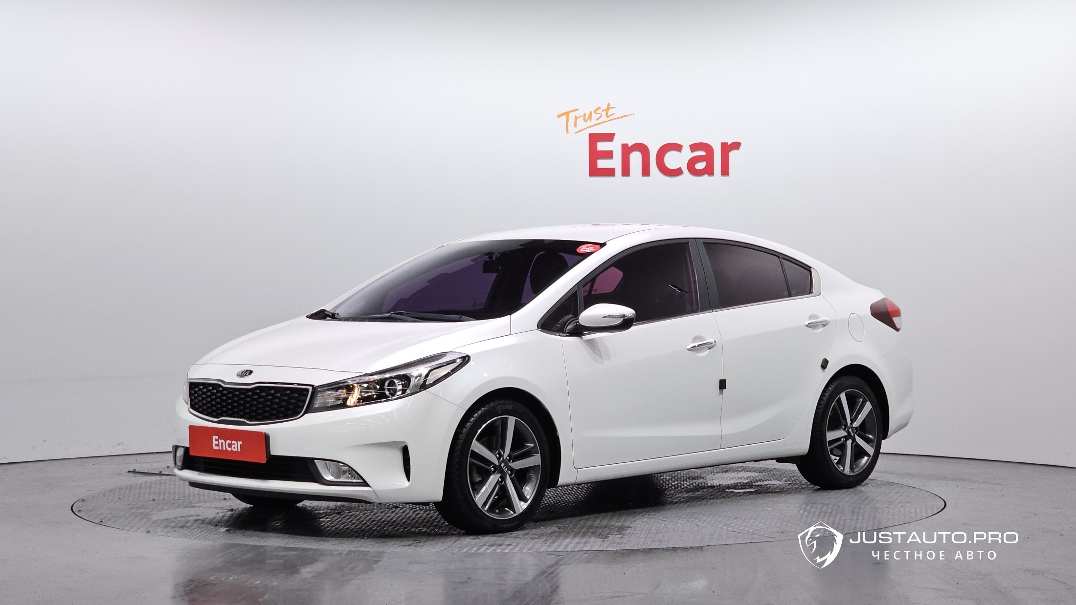 Автомобиль Kia K3