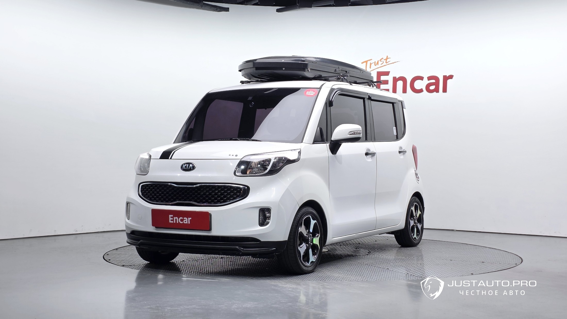 Автомобиль Kia RAY