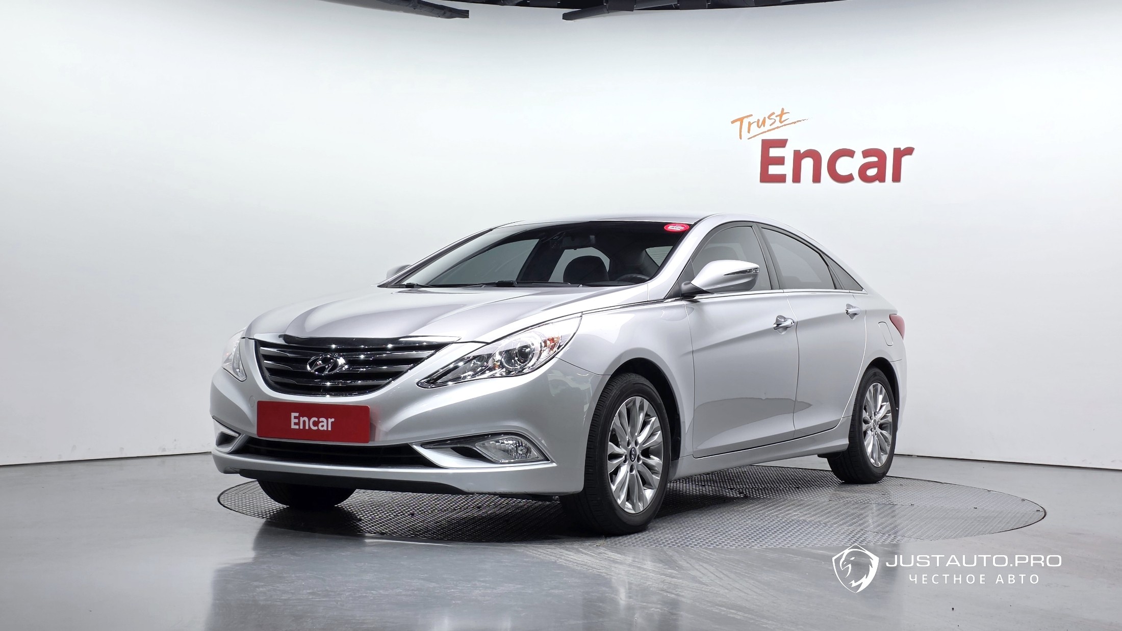 Автомобиль Hyundai Sonata