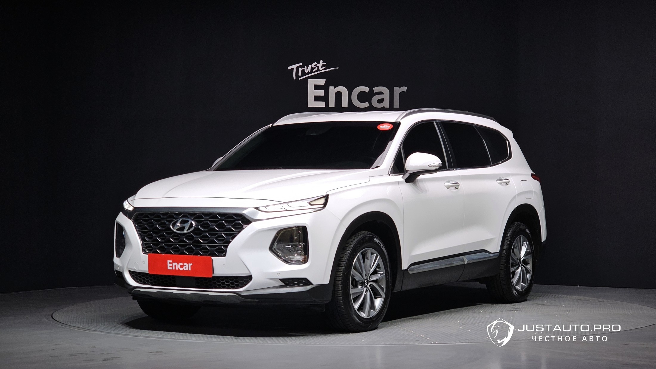 Автомобиль Hyundai Santafe