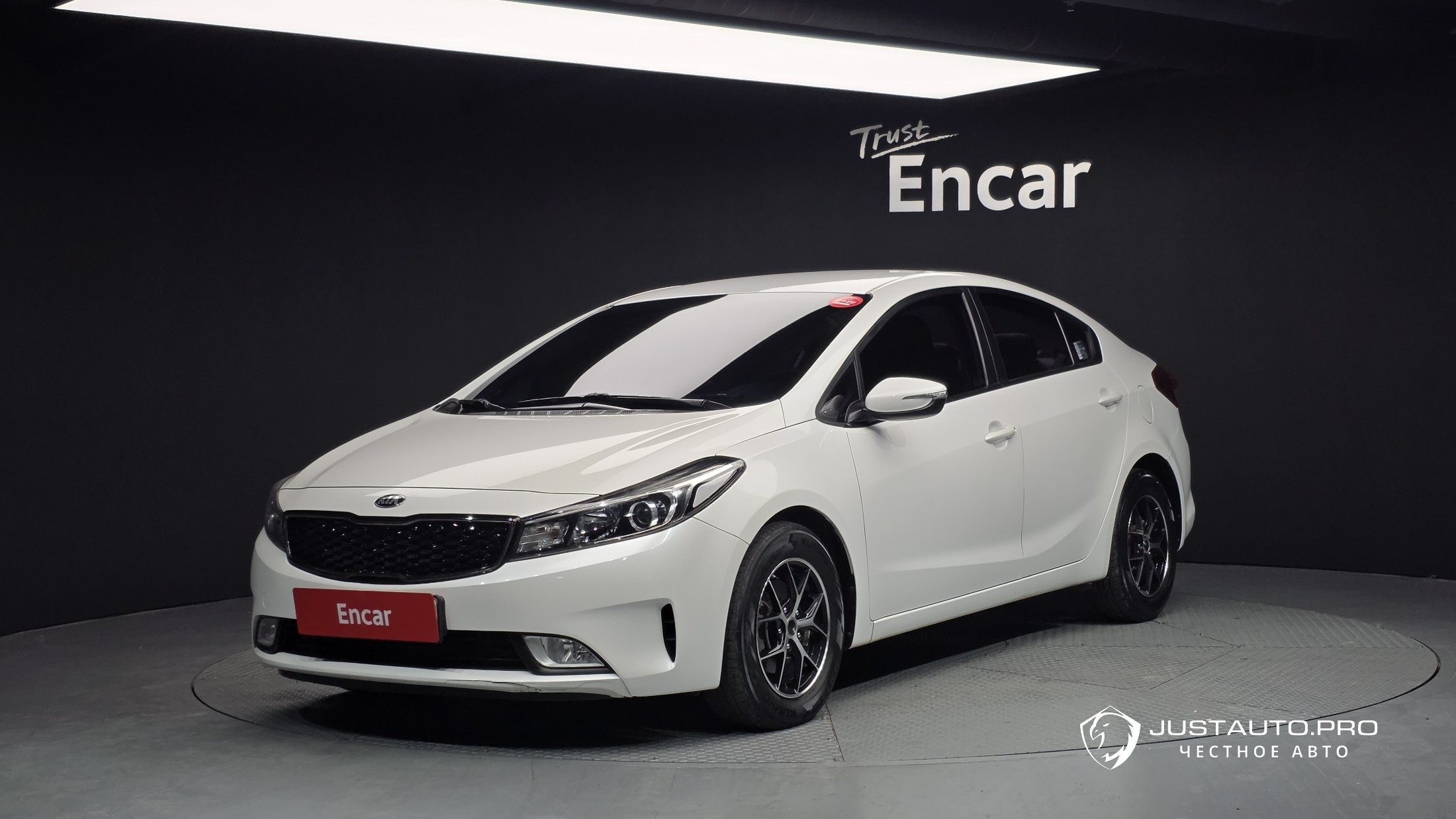 Автомобиль Kia K3