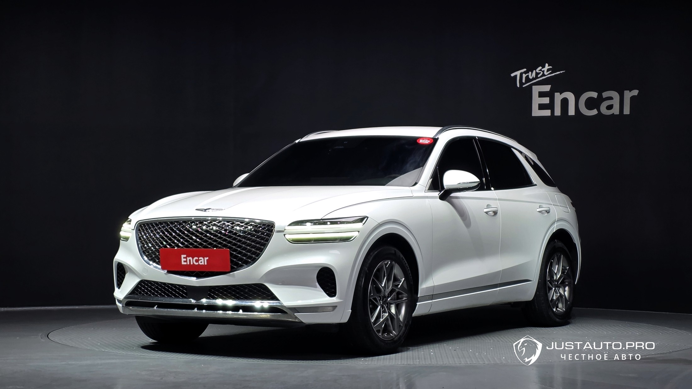 Автомобиль Genesis GV70