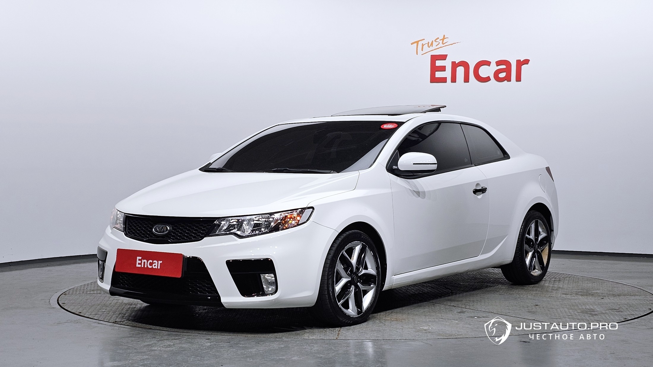 Автомобиль Kia Porte