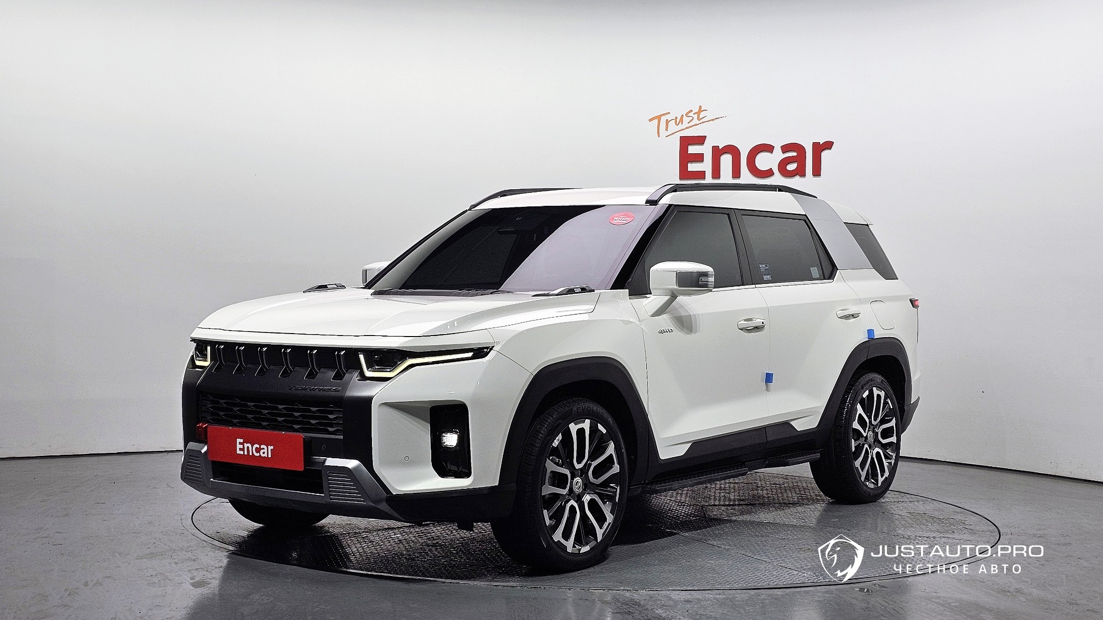 Автомобиль KG_Mobility_Ssangyong Torres