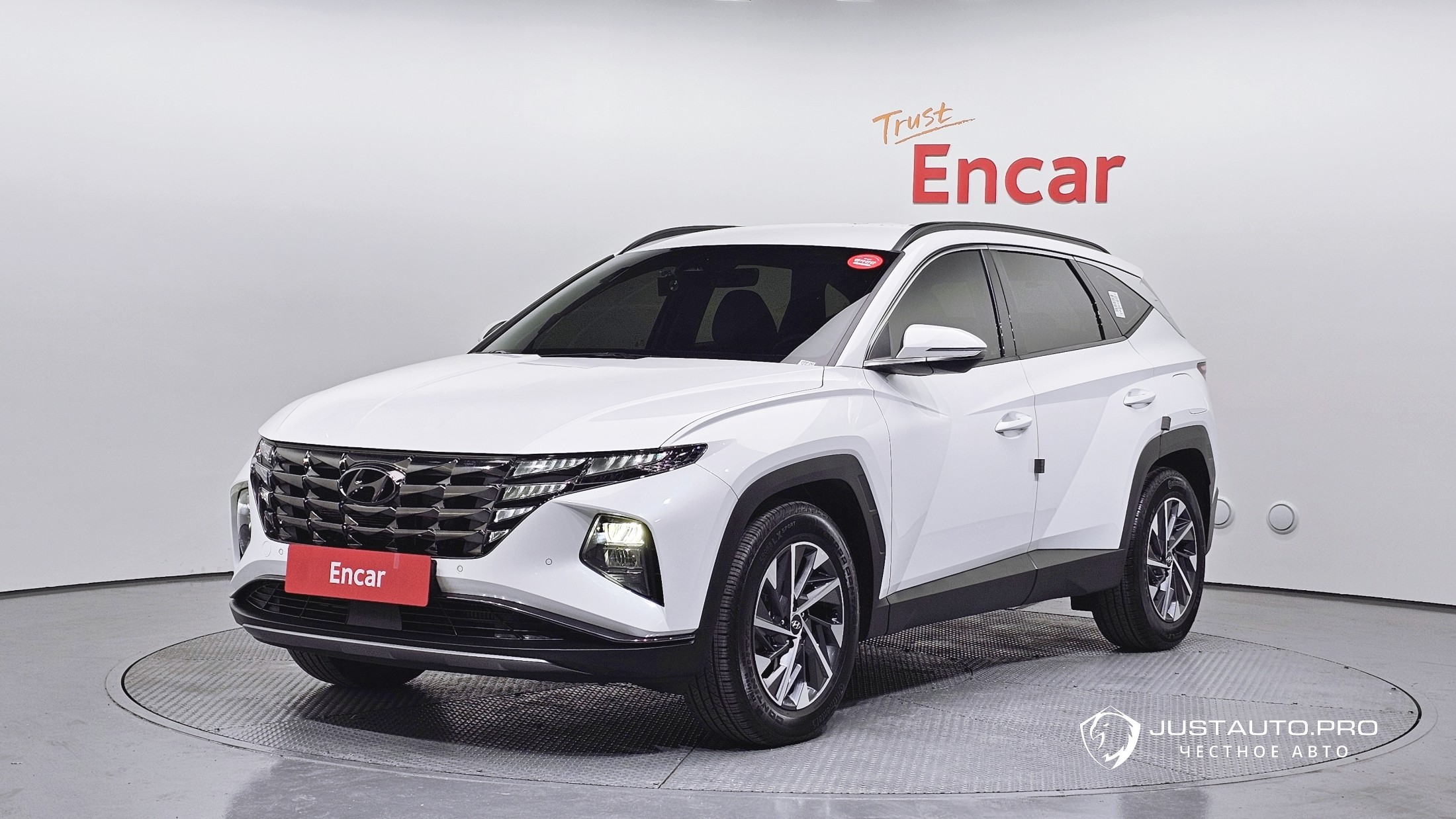 Автомобиль Hyundai Tucson