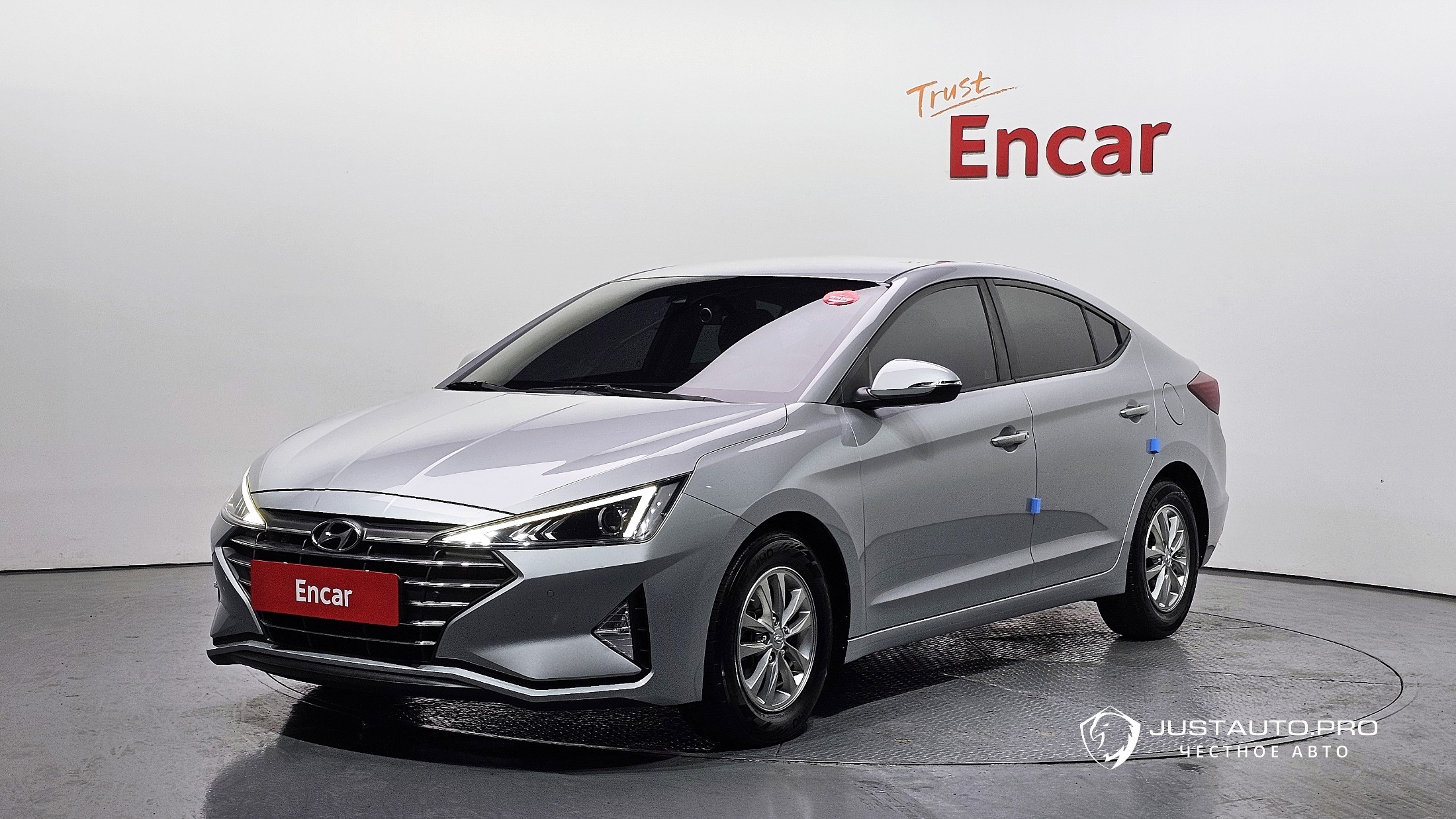 Автомобиль Hyundai AVANTE