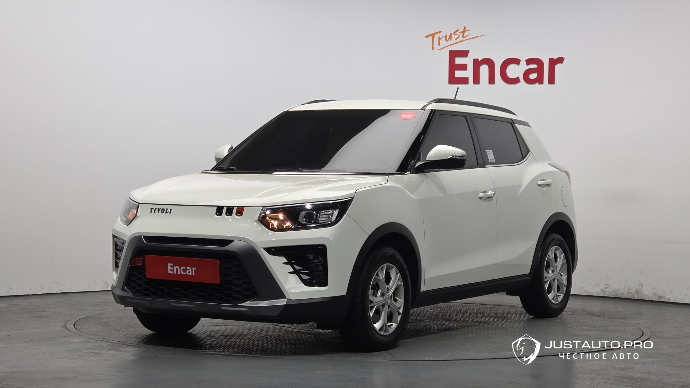 Автомобиль KG_Mobility_Ssangyong TIBOLI