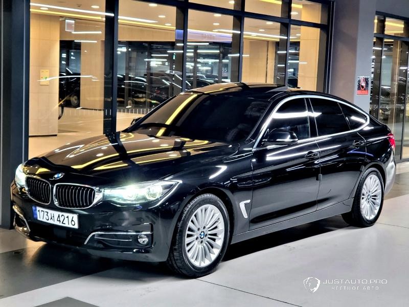 Автомобиль BMW Gran Turismo