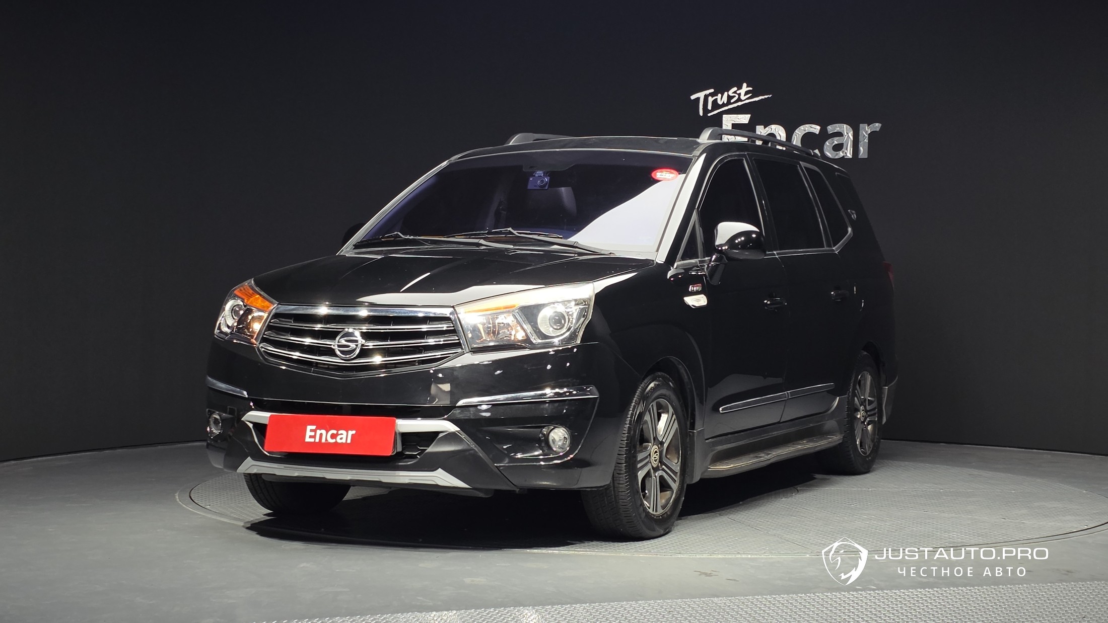Автомобиль KG_Mobility_Ssangyong KORANDO