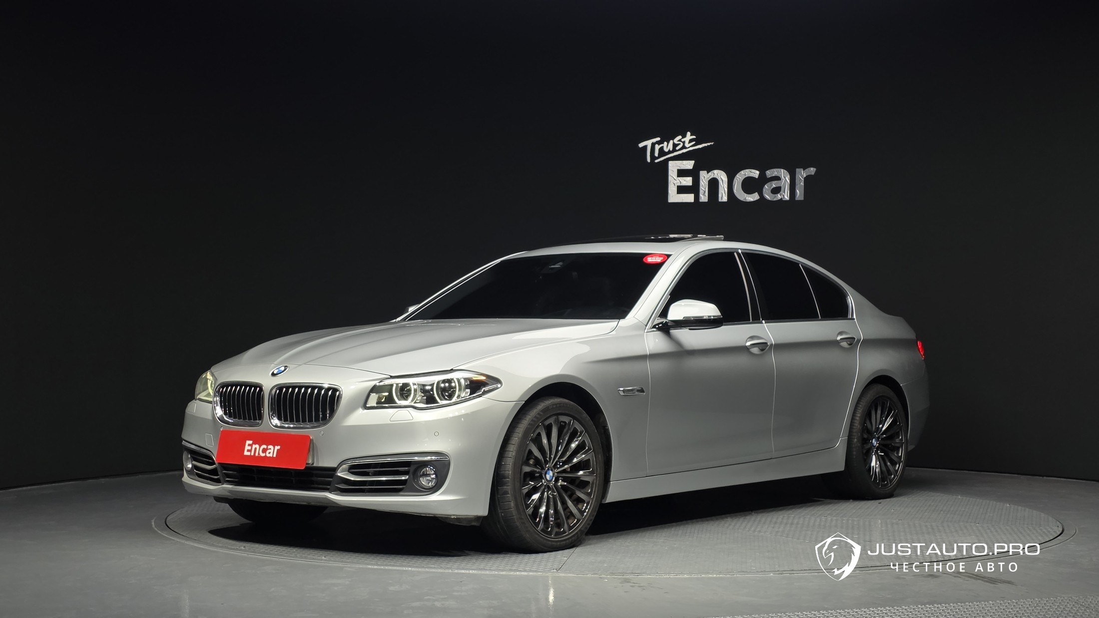 Автомобиль BMW 5-Series
