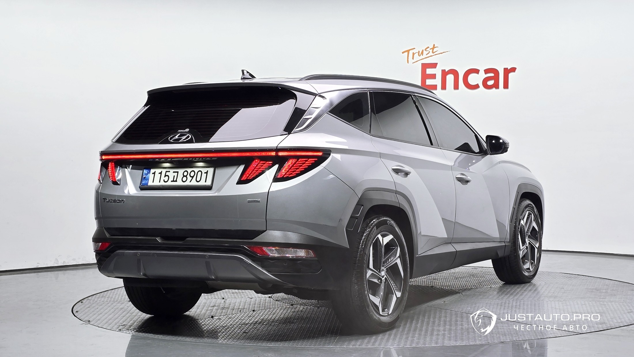 Автомобиль Hyundai Tucson