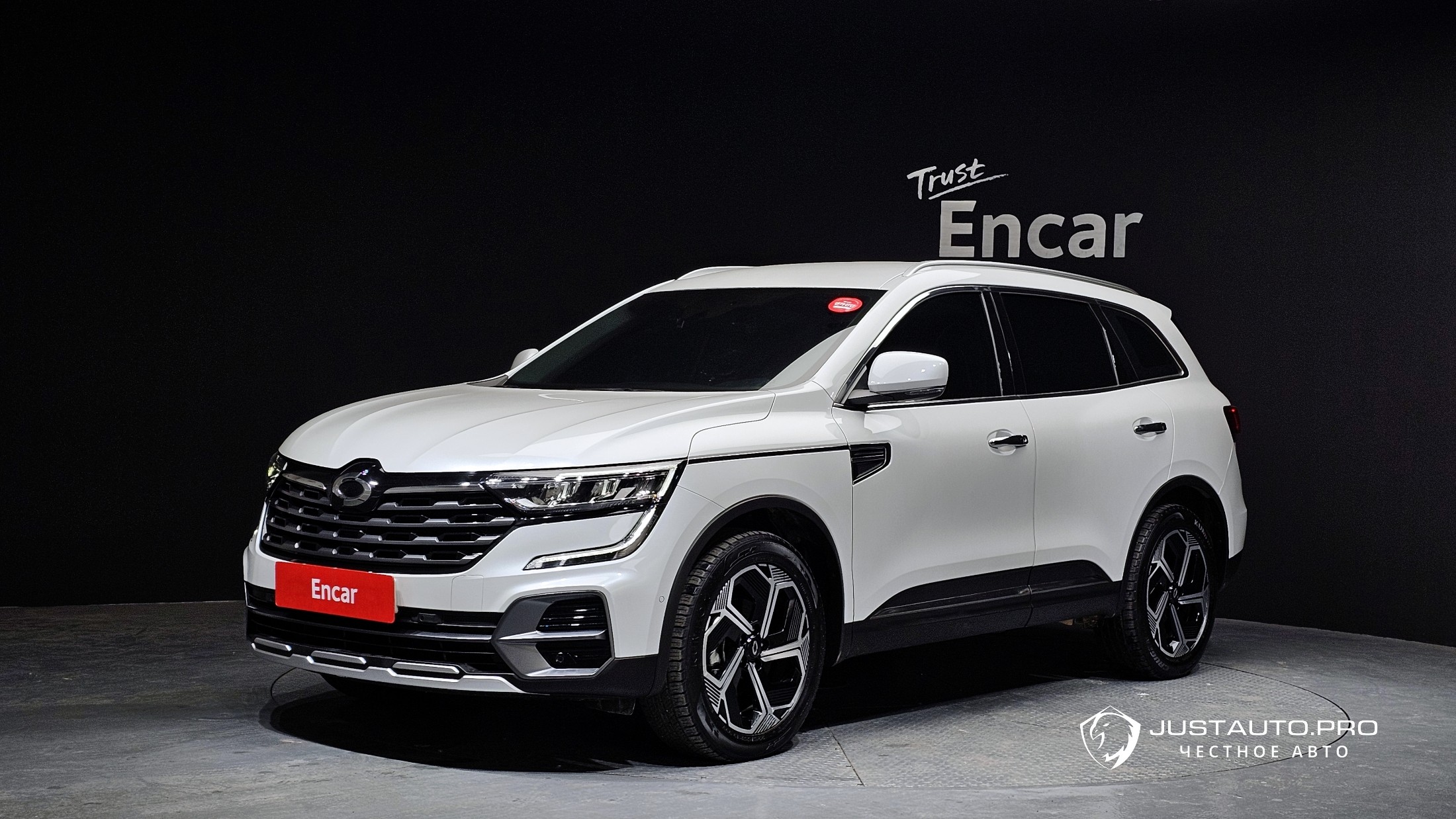 Автомобиль Renault-KoreaSamsung QM6