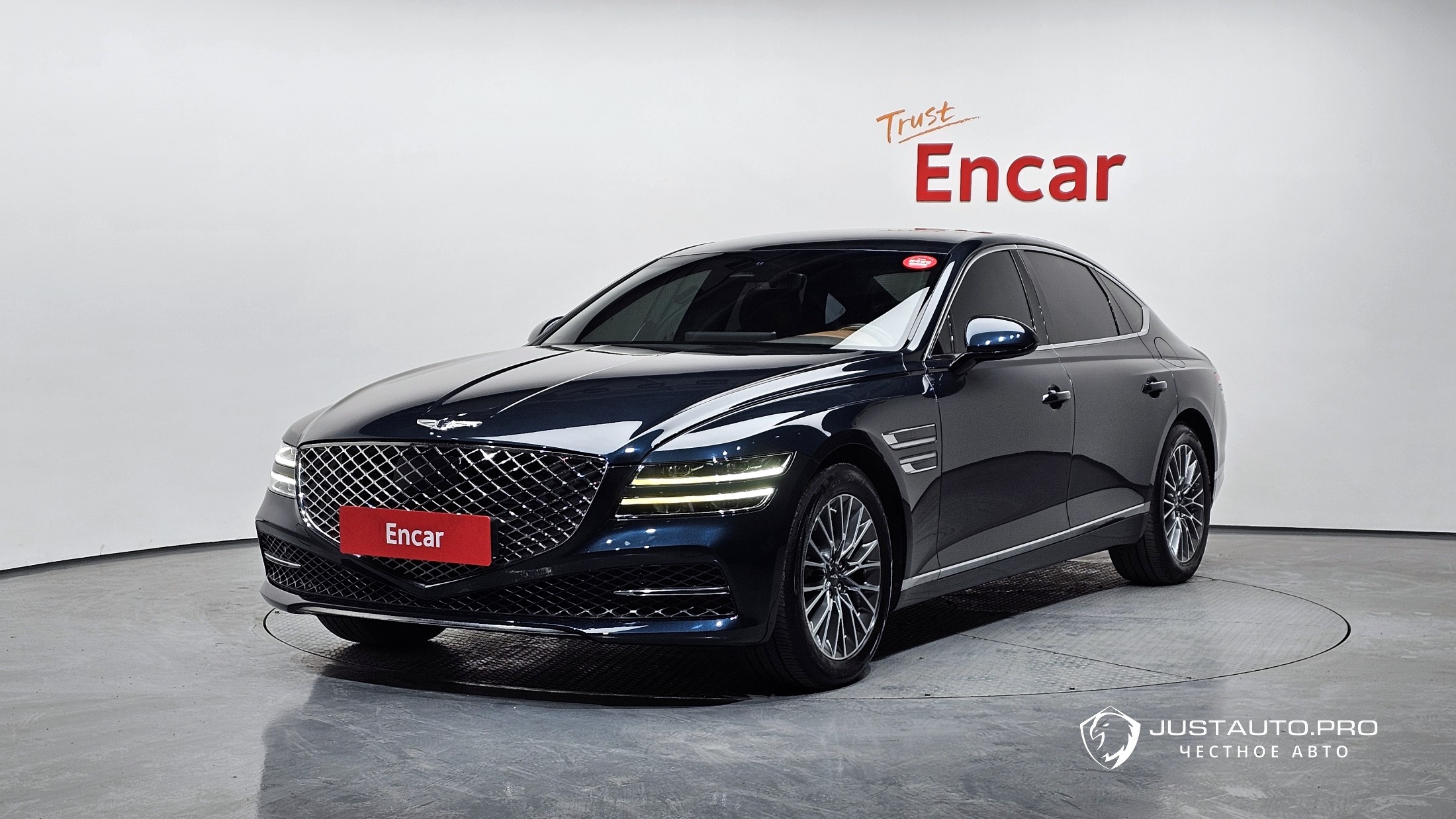 Автомобиль Genesis G80