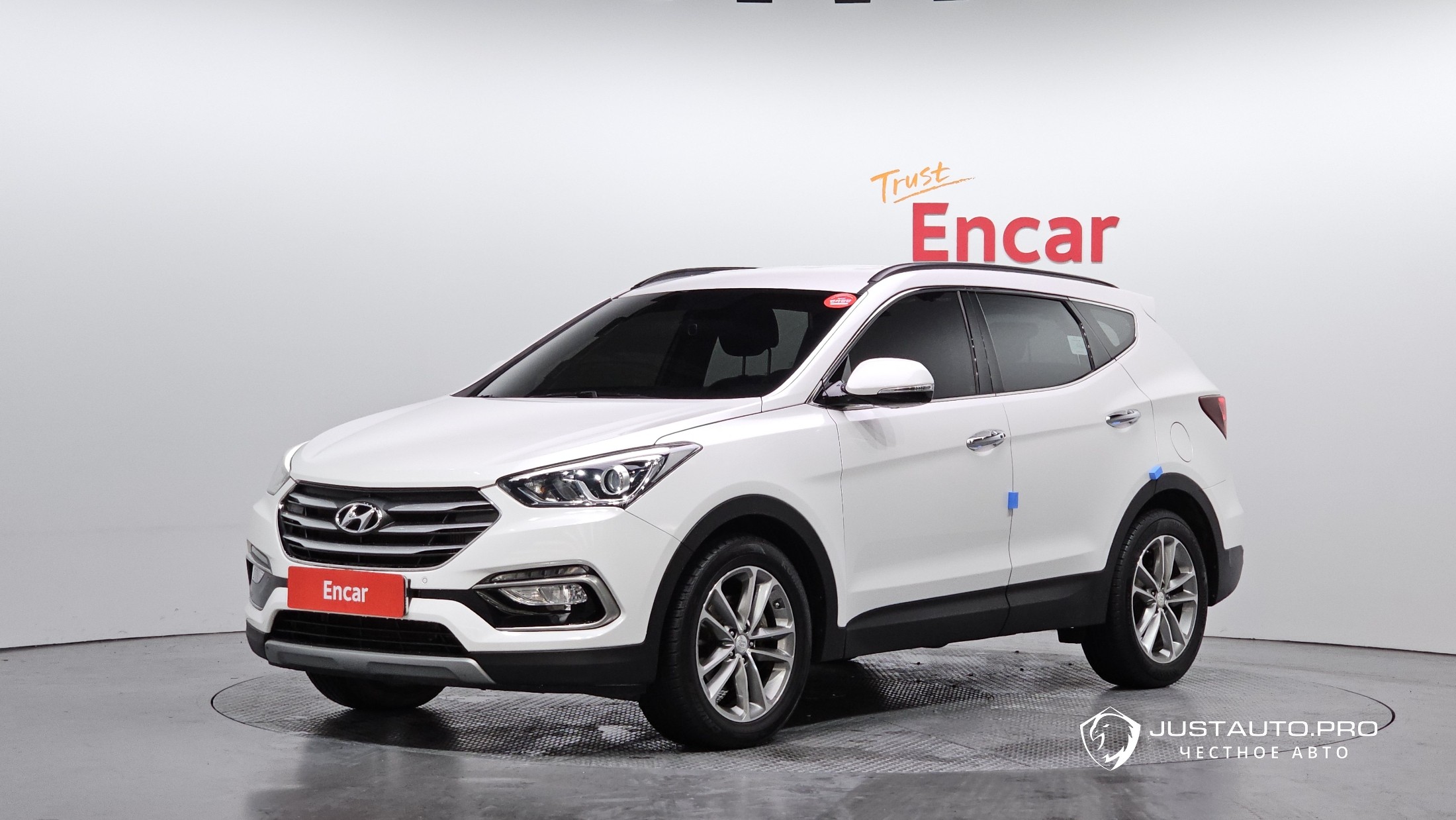 Автомобиль Hyundai Santafe