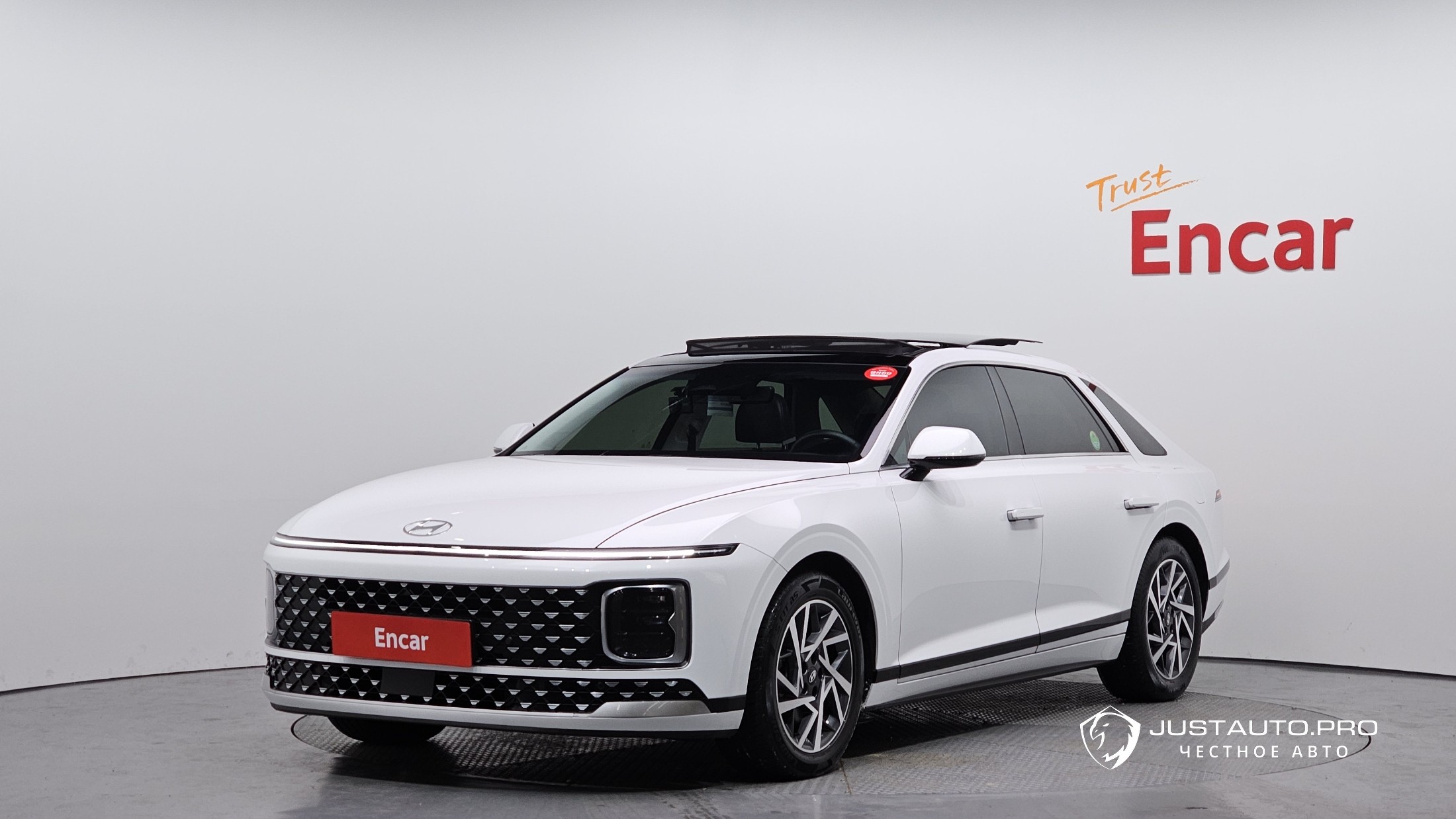 Автомобиль Hyundai Grandeur