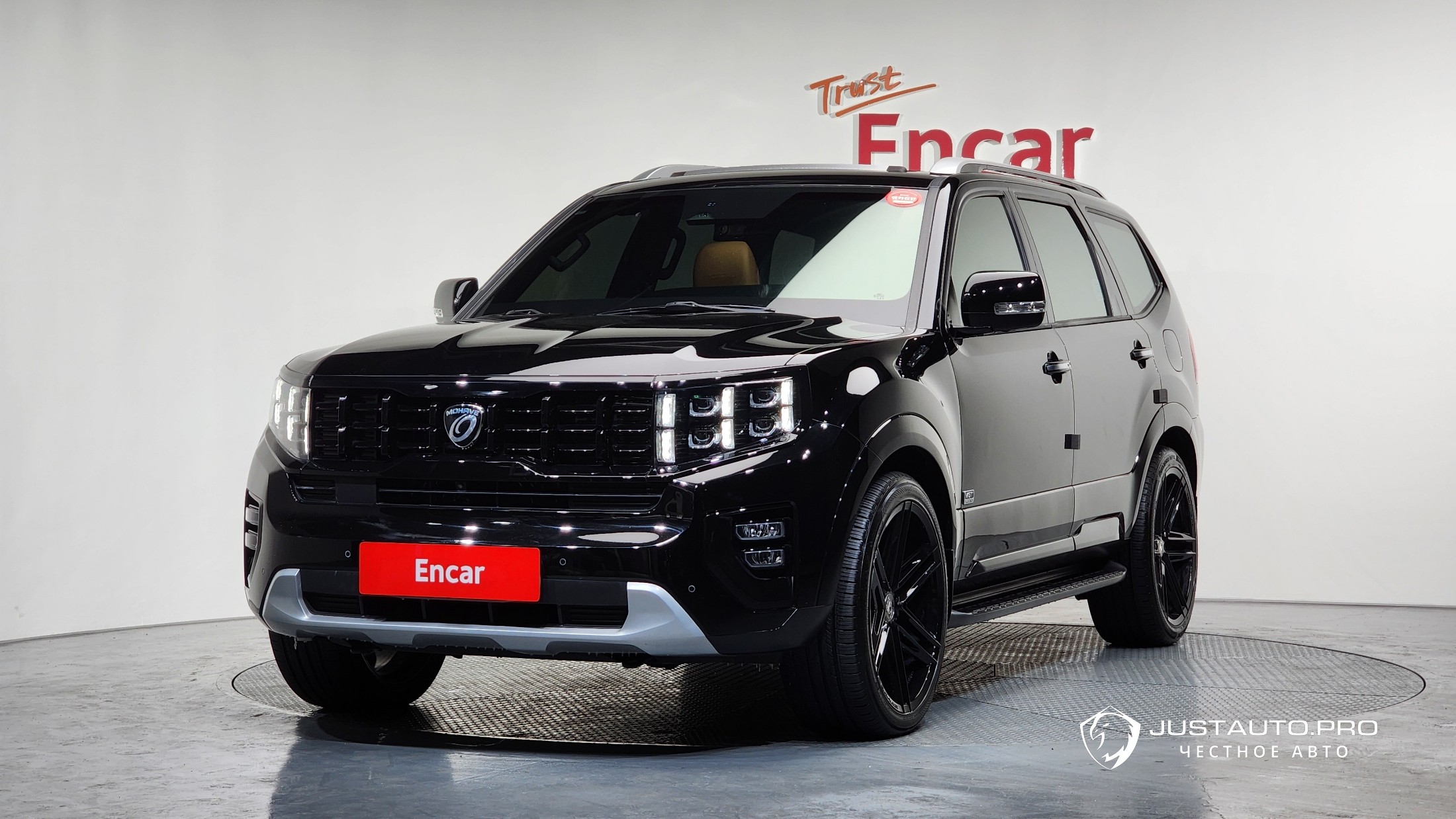 Автомобиль Kia Mohave