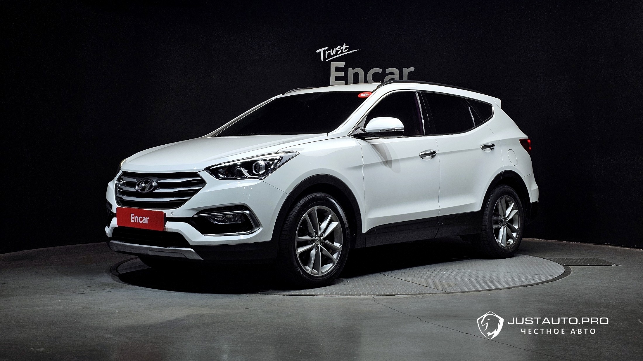 Автомобиль Hyundai Santafe