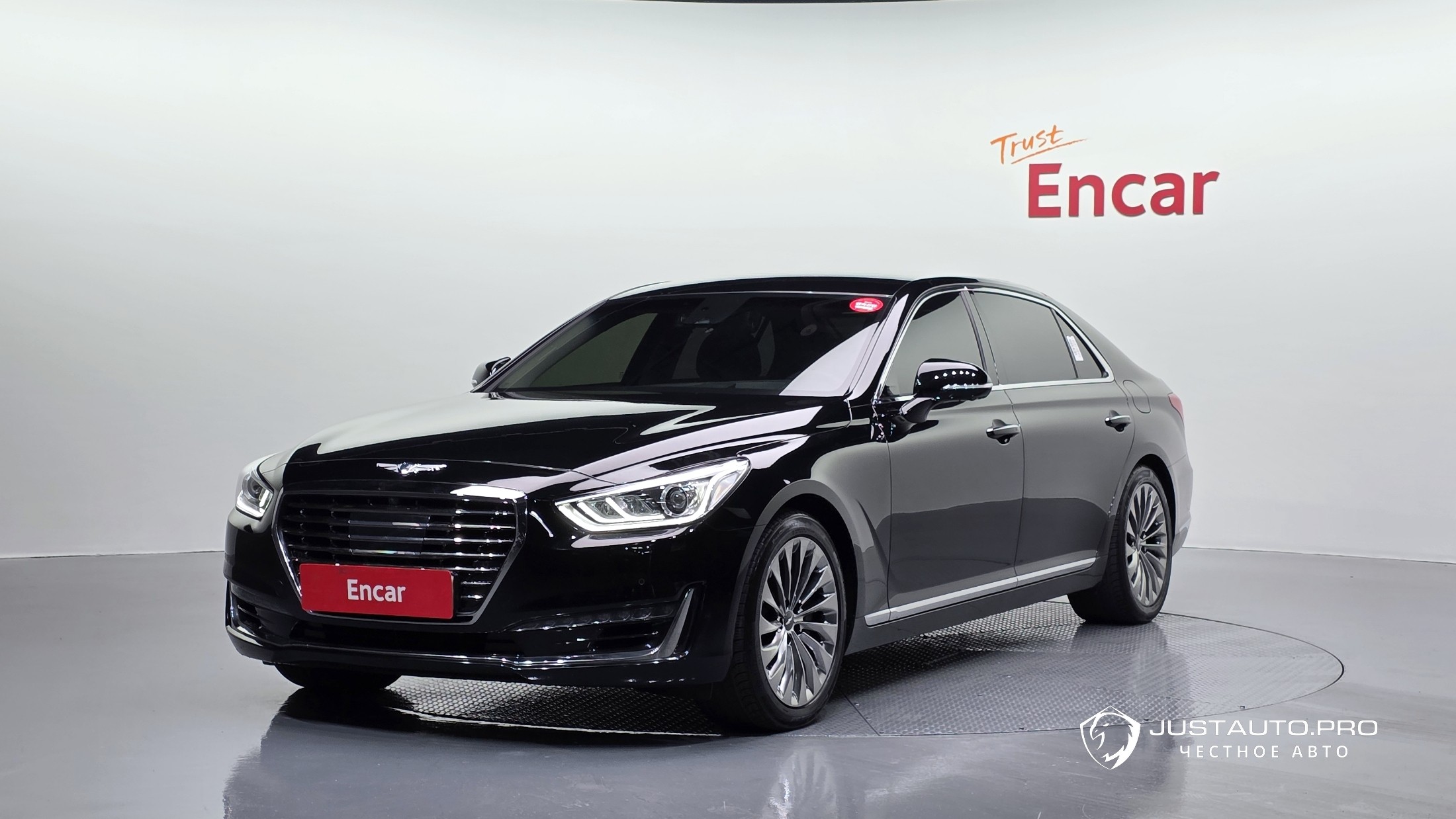 Автомобиль Genesis EQ900