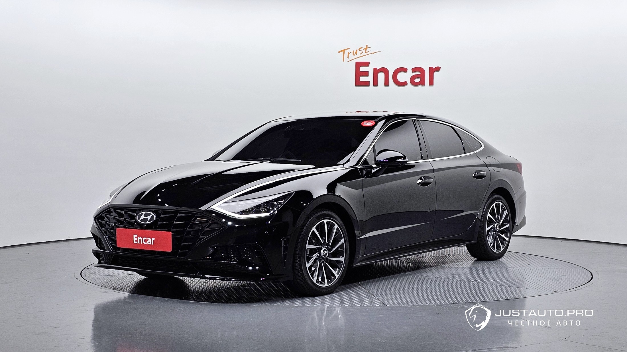 Автомобиль Hyundai Sonata