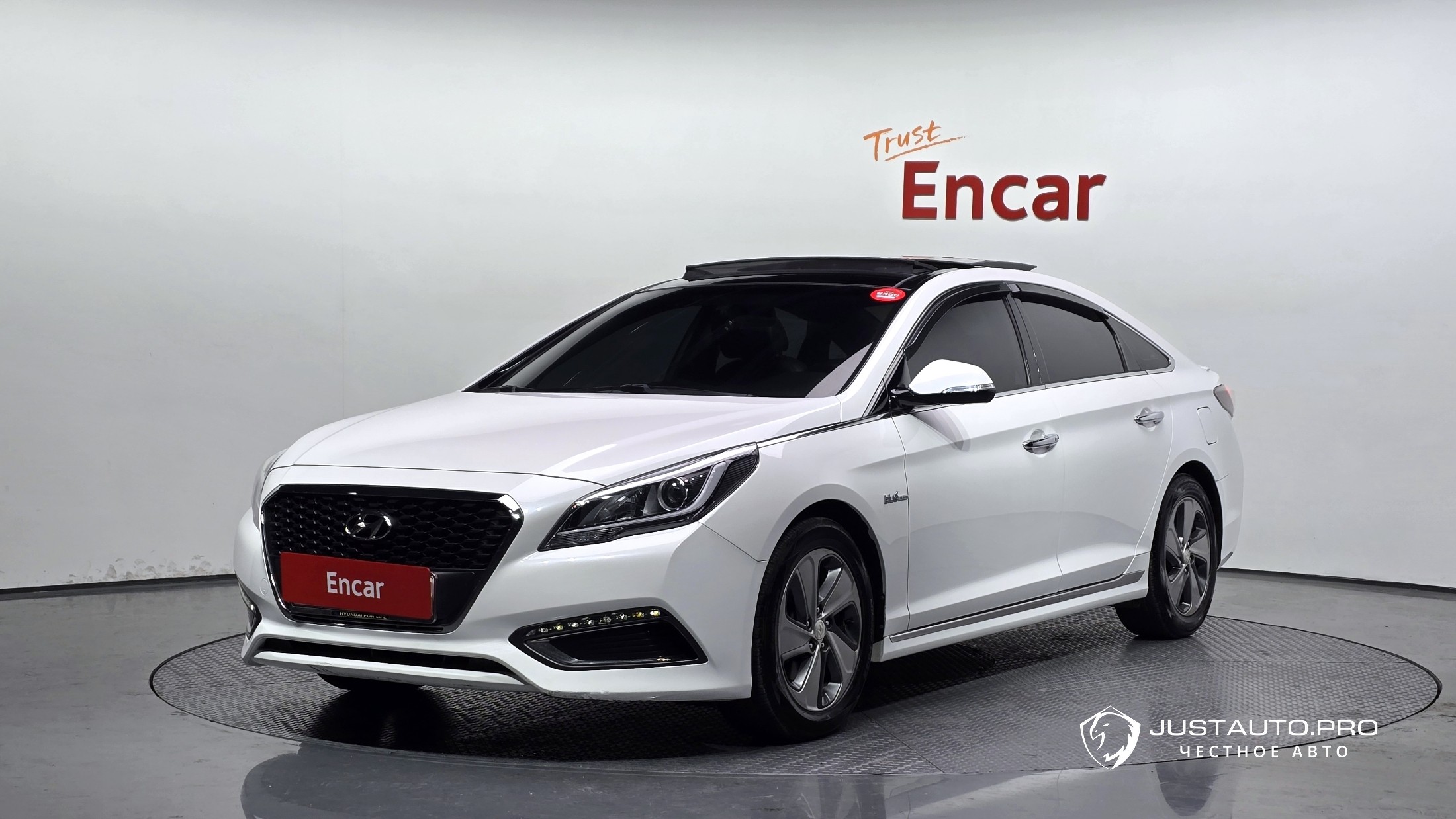 Автомобиль Hyundai Sonata