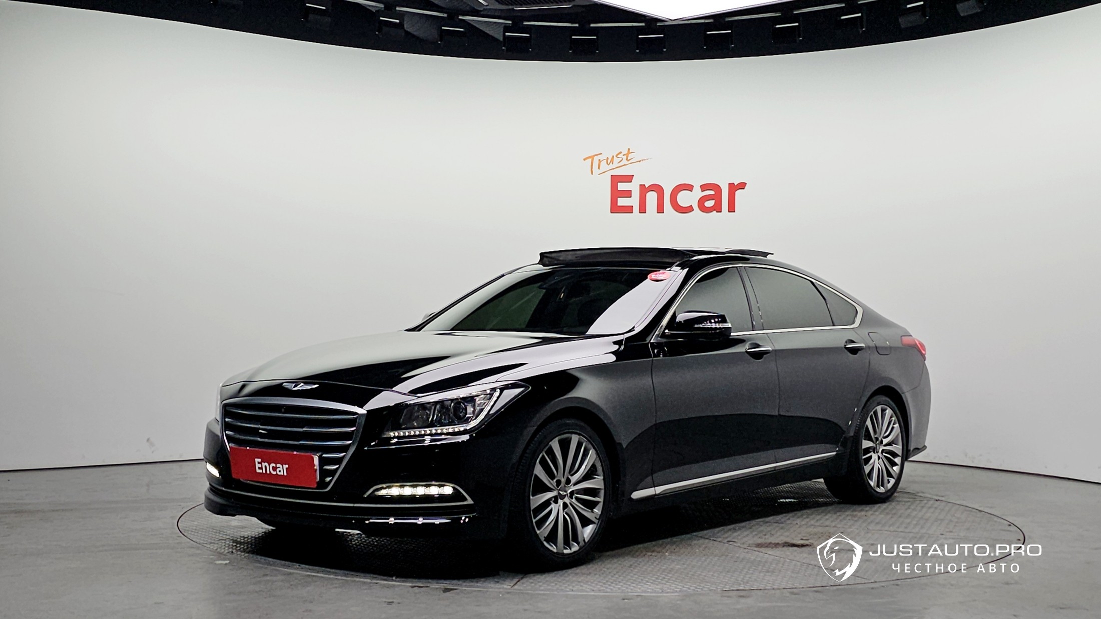 Автомобиль Hyundai Genesis