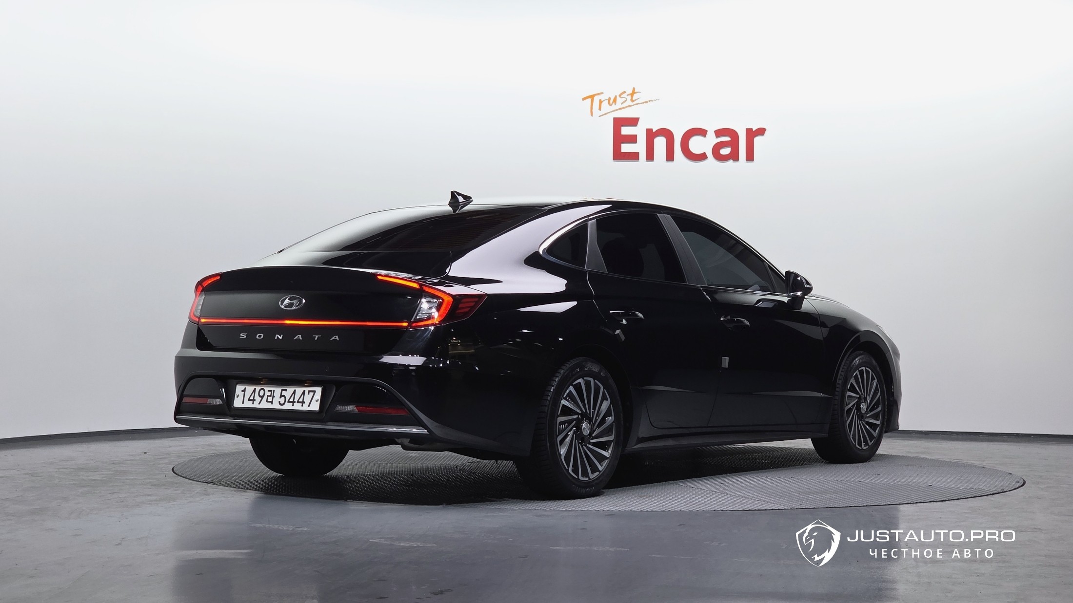 Автомобиль Hyundai Sonata