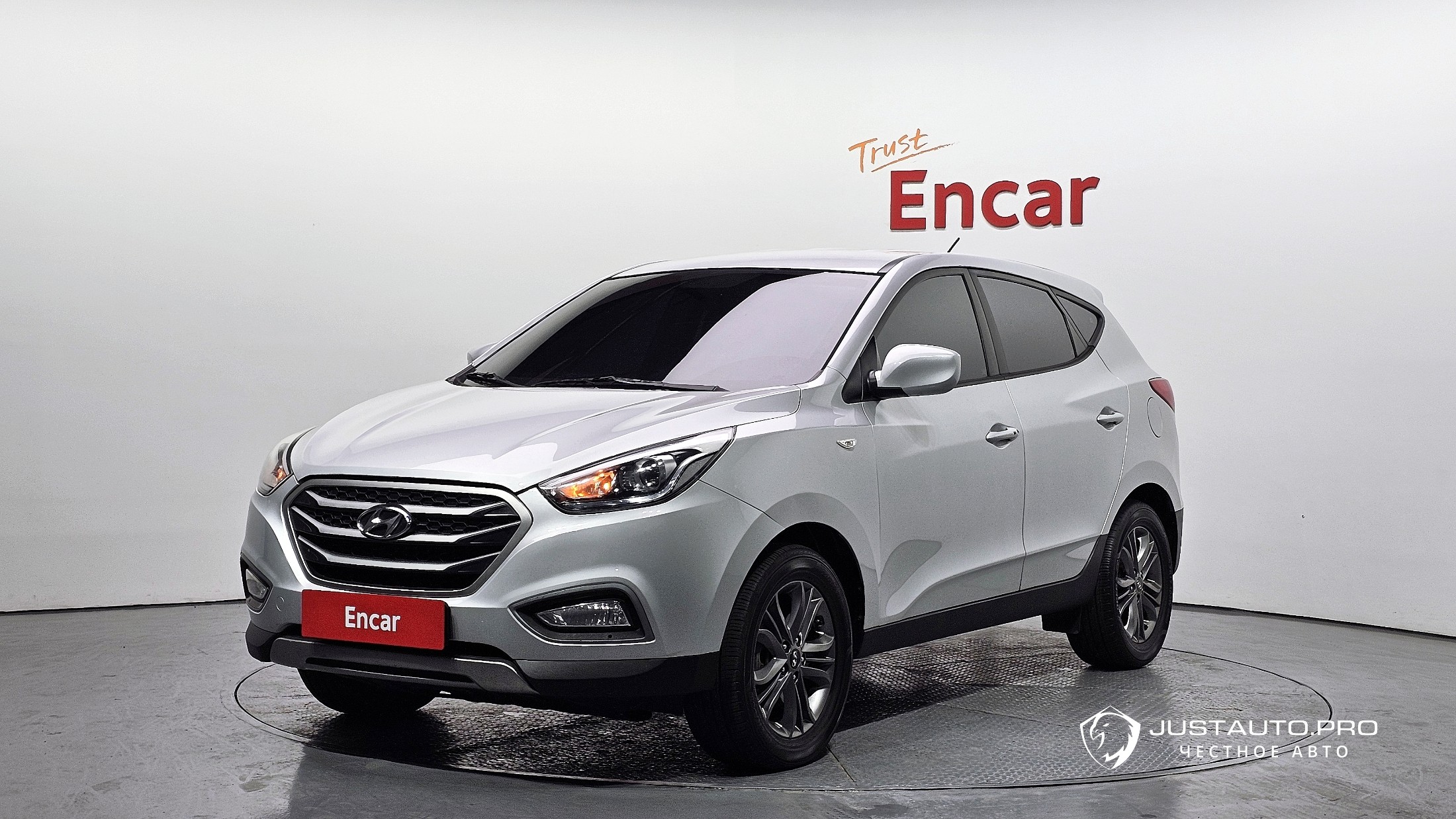 Автомобиль Hyundai Tucson