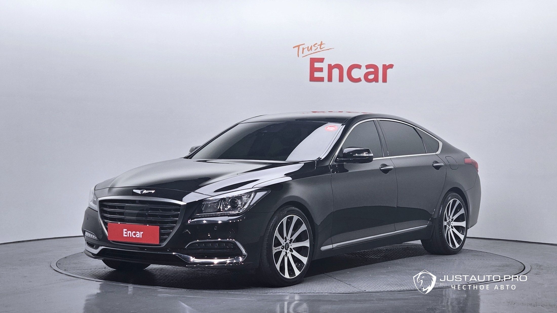 Автомобиль Genesis G80