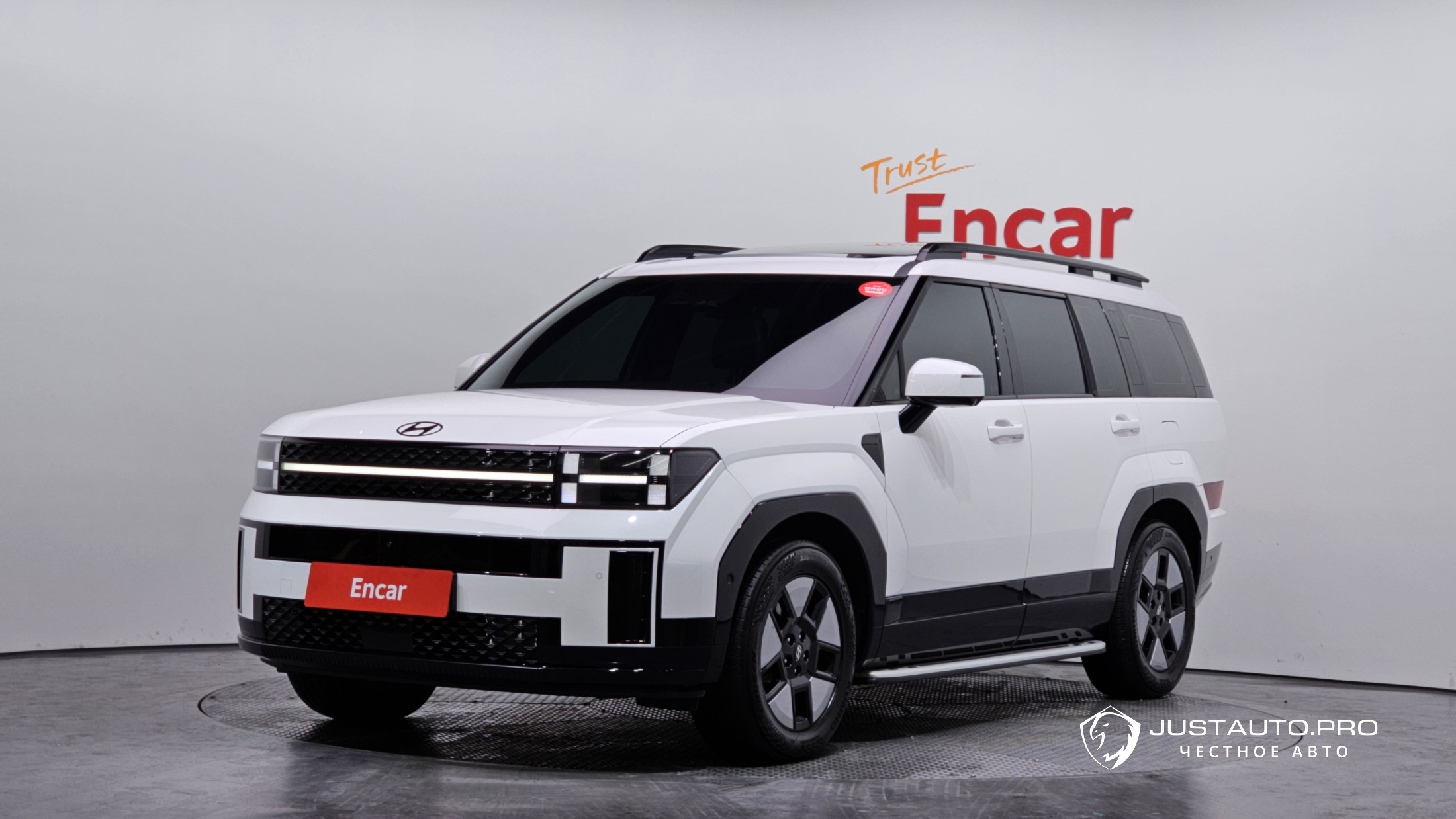 Автомобиль Hyundai Santafe