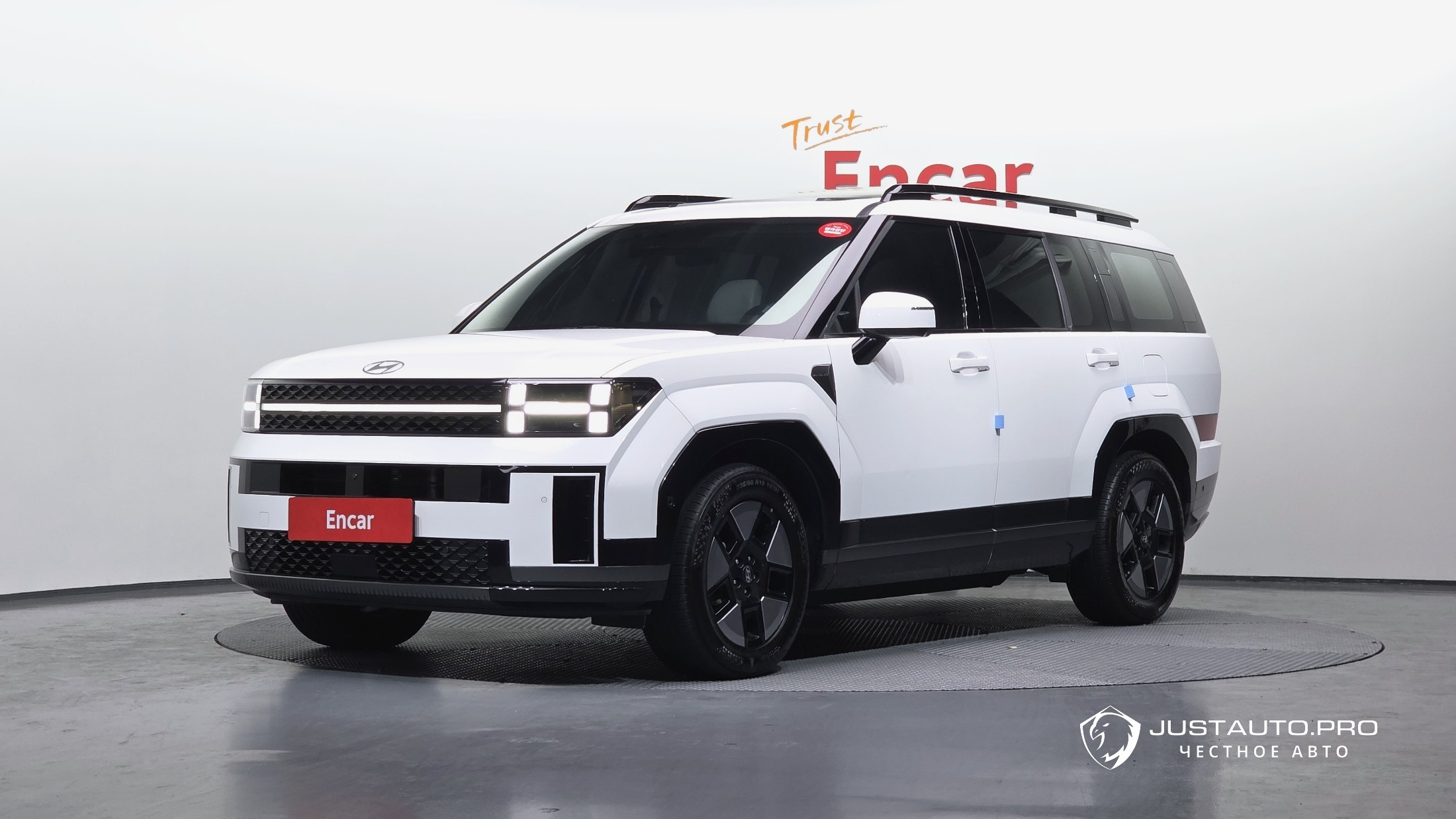 Автомобиль Hyundai Santafe