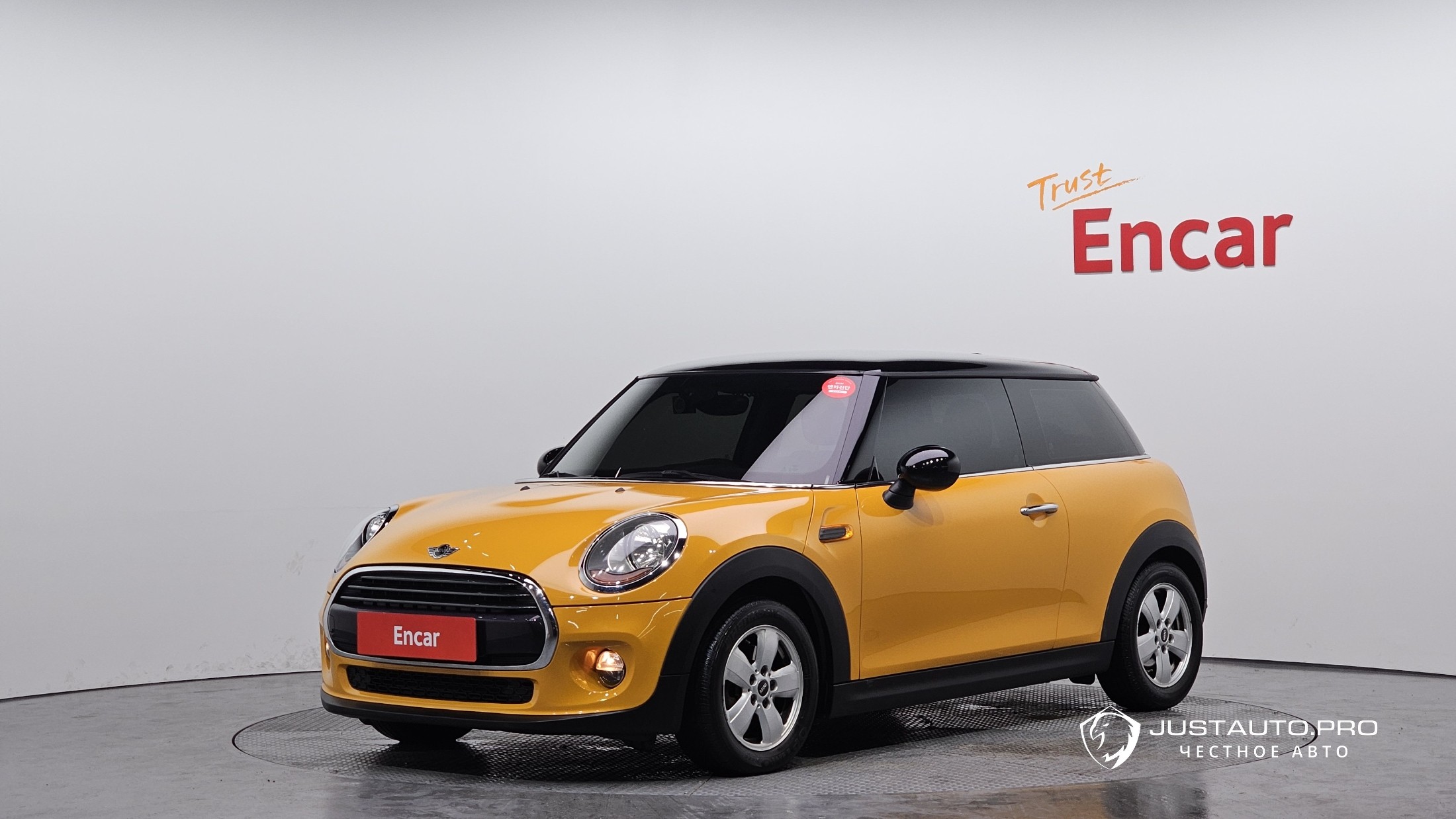 Автомобиль Mini Cooper