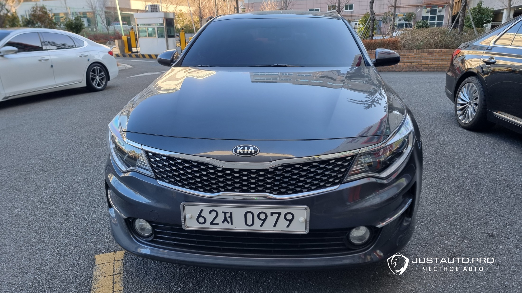 Автомобиль Kia K5