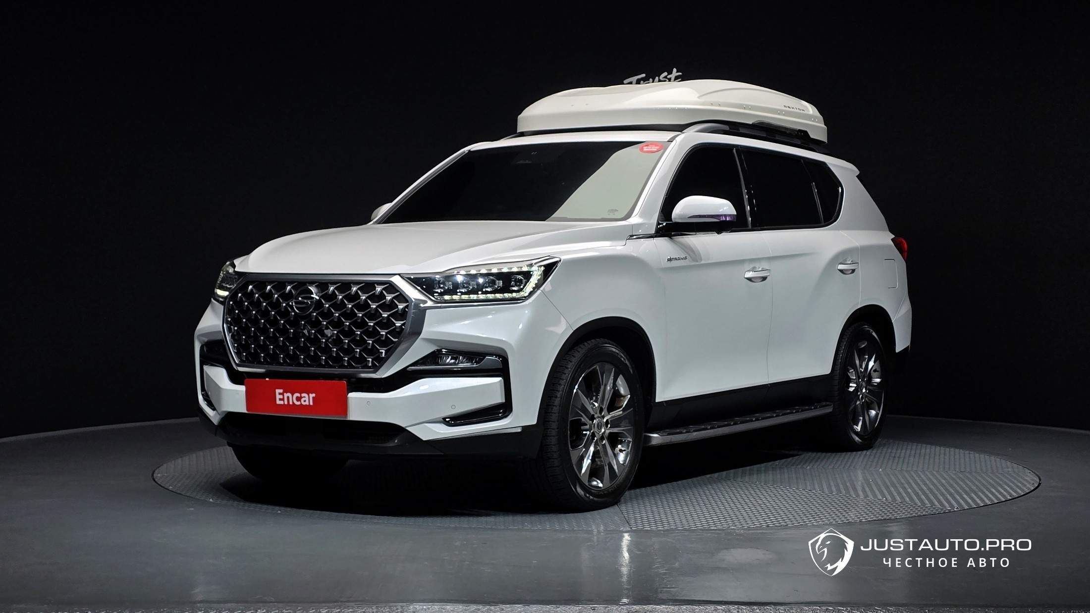 Автомобиль KG_Mobility_Ssangyong Rexton