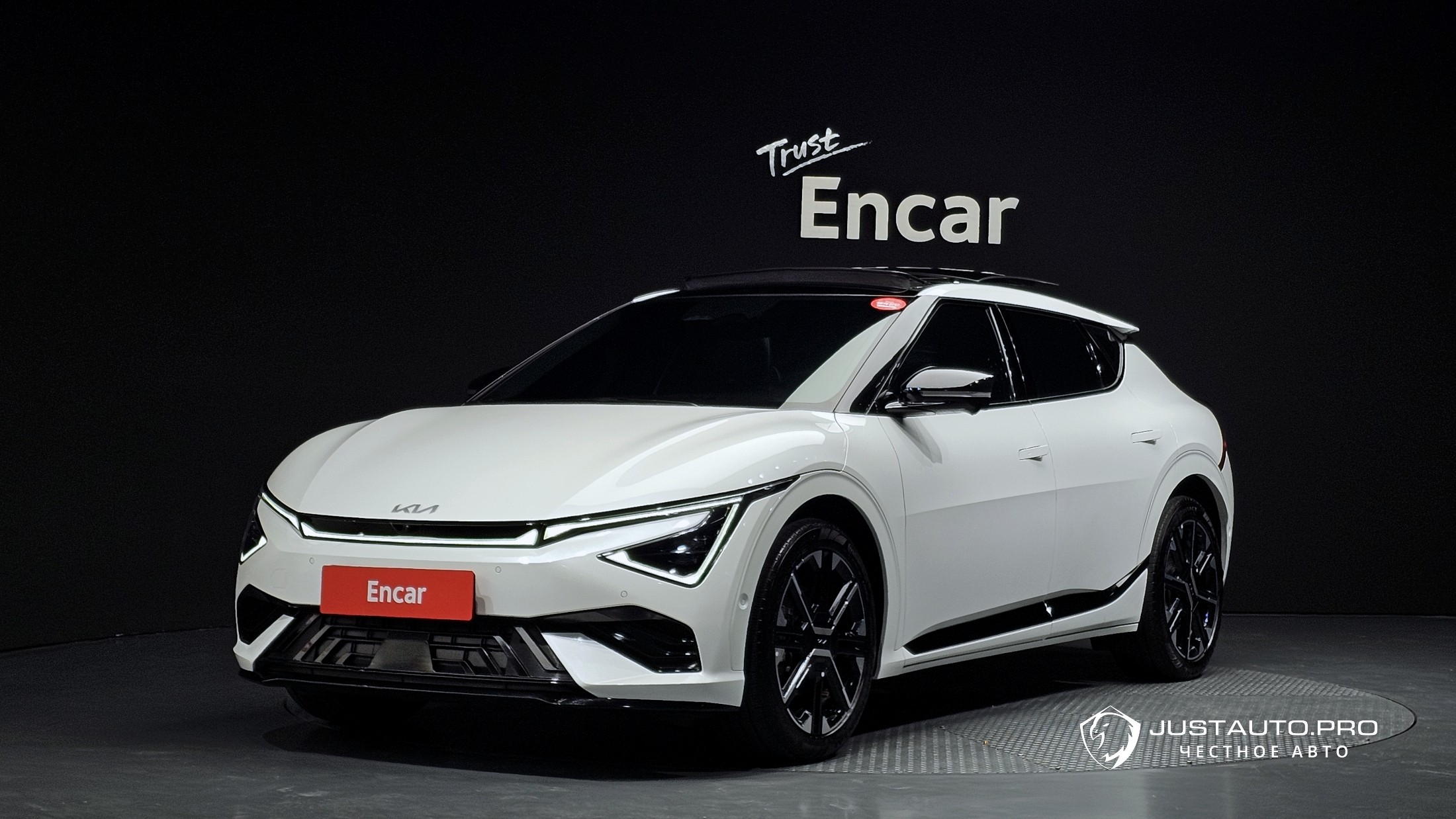 Автомобиль Kia EV6