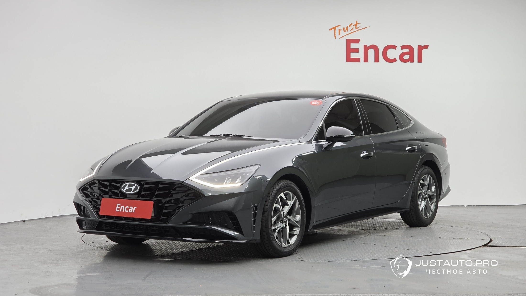 Автомобиль Hyundai Sonata