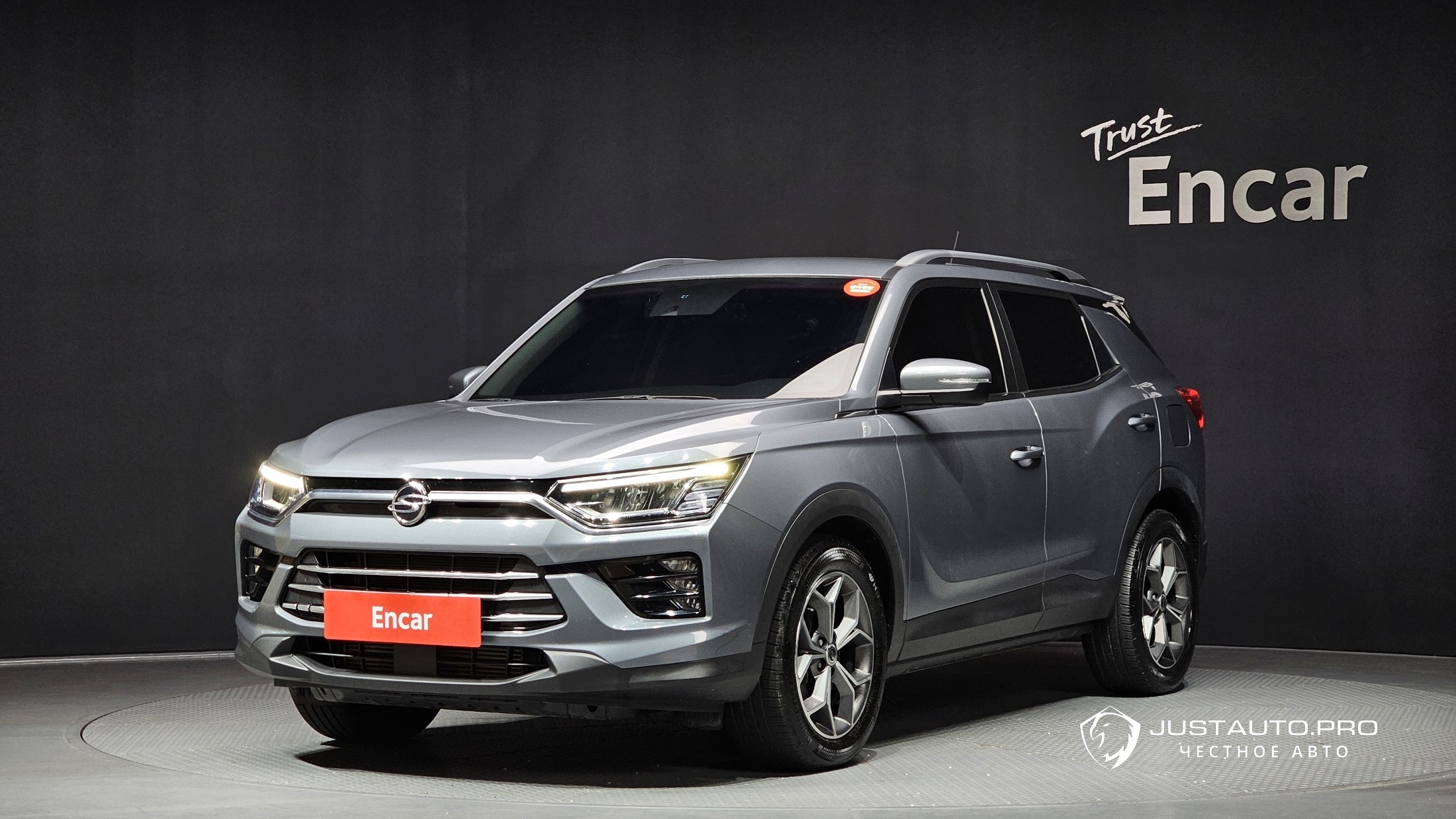 Автомобиль KG_Mobility_Ssangyong KORANDO