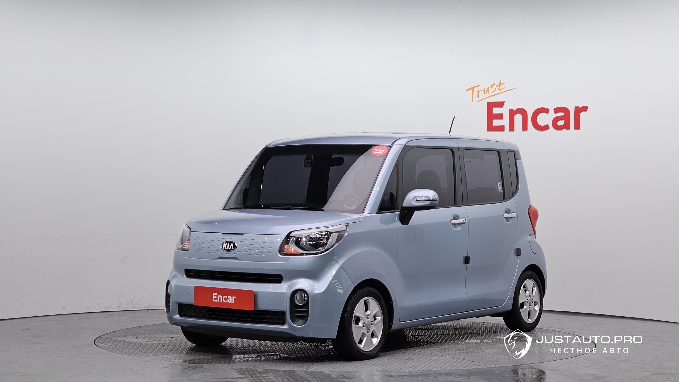 Автомобиль Kia RAY