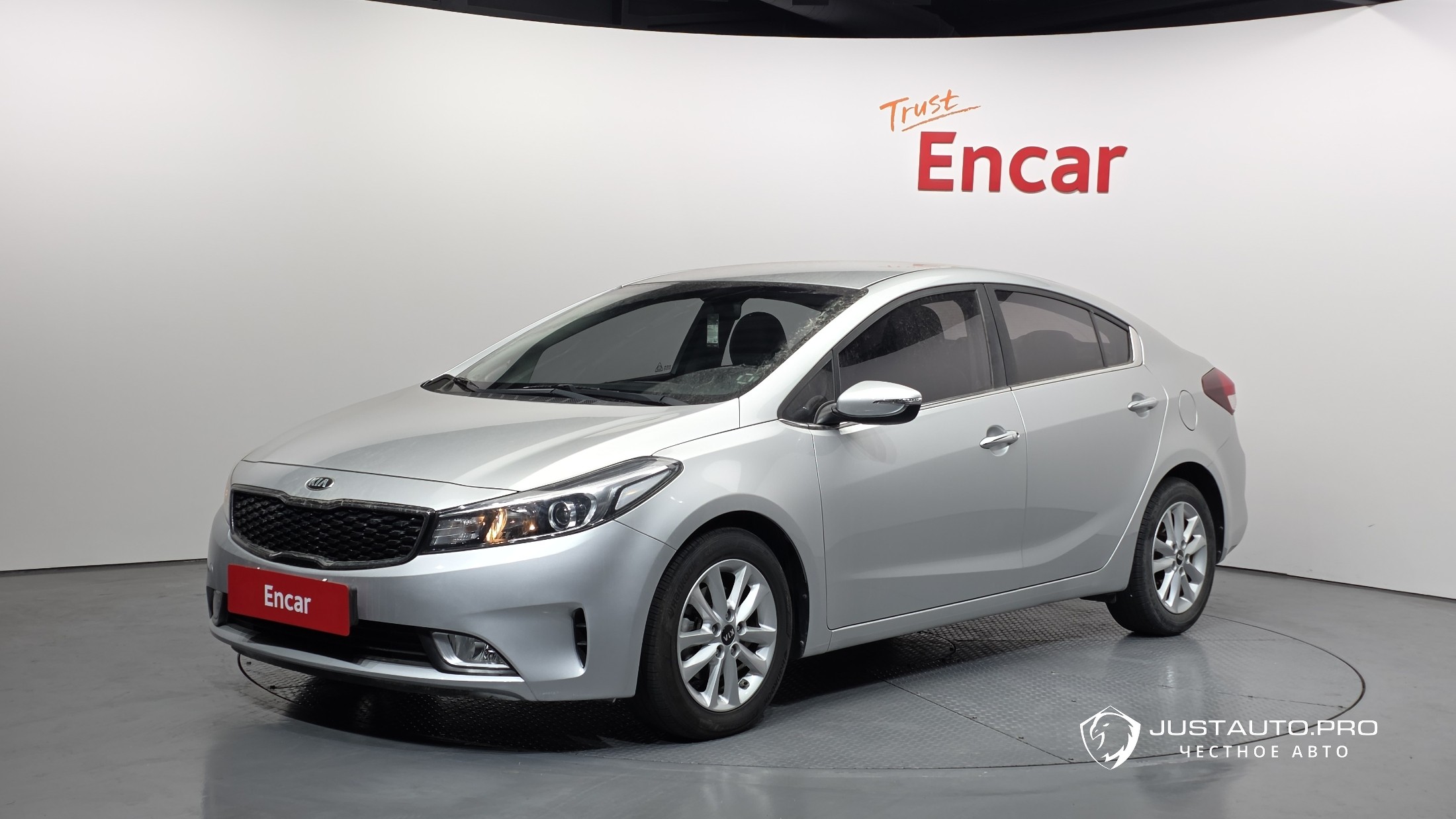 Автомобиль Kia K3