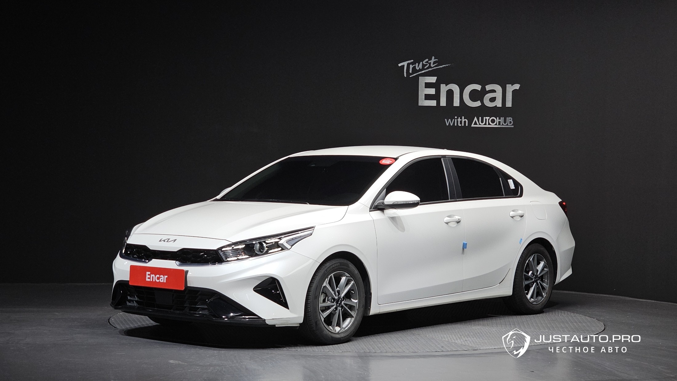 Автомобиль Kia K3