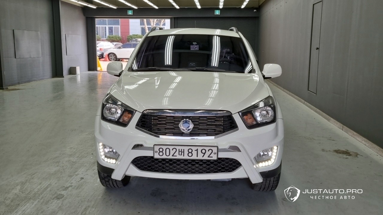 Автомобиль KG_Mobility_Ssangyong KORANDO